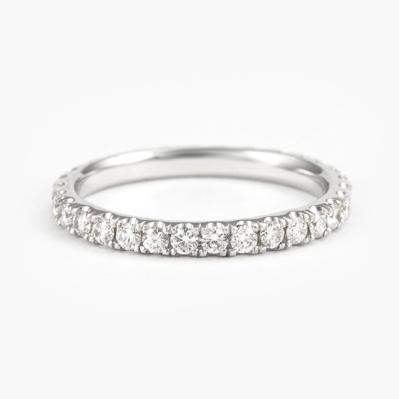 Taille ronde Alexander Beverly Hills Bracelet éternel en diamant de 0,79 carat en or blanc 18 carats 7 en vente