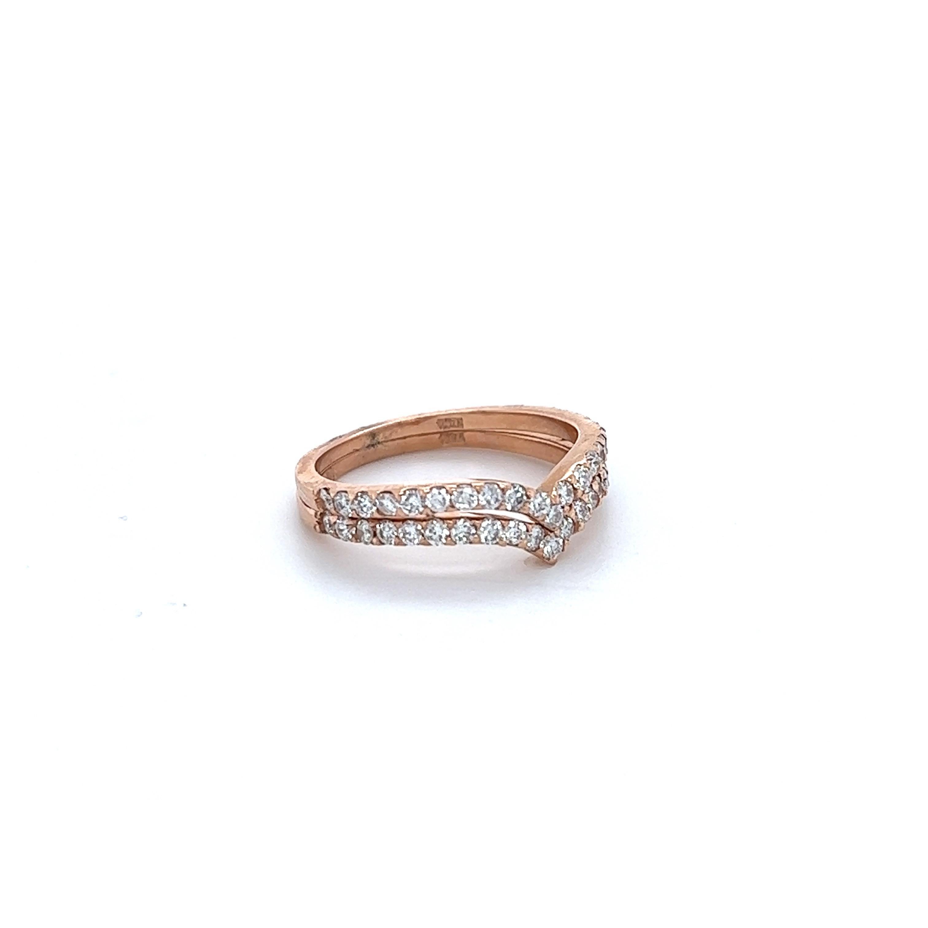 Contemporary 0.79 Carat Round Cut Diamond Rose Gold Bands For Sale