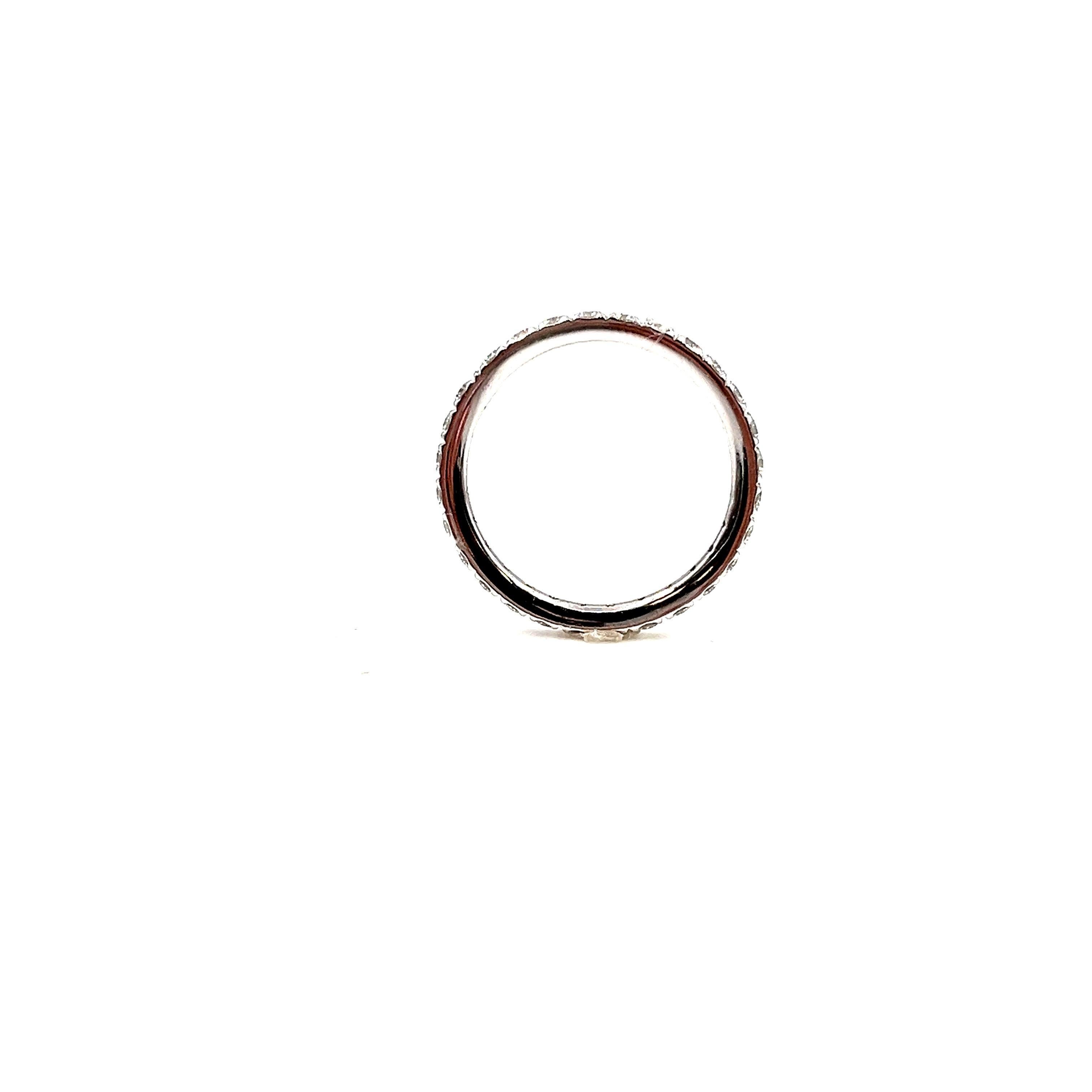0.79 Karat Diamant Ewigkeitsring (Moderne) im Angebot