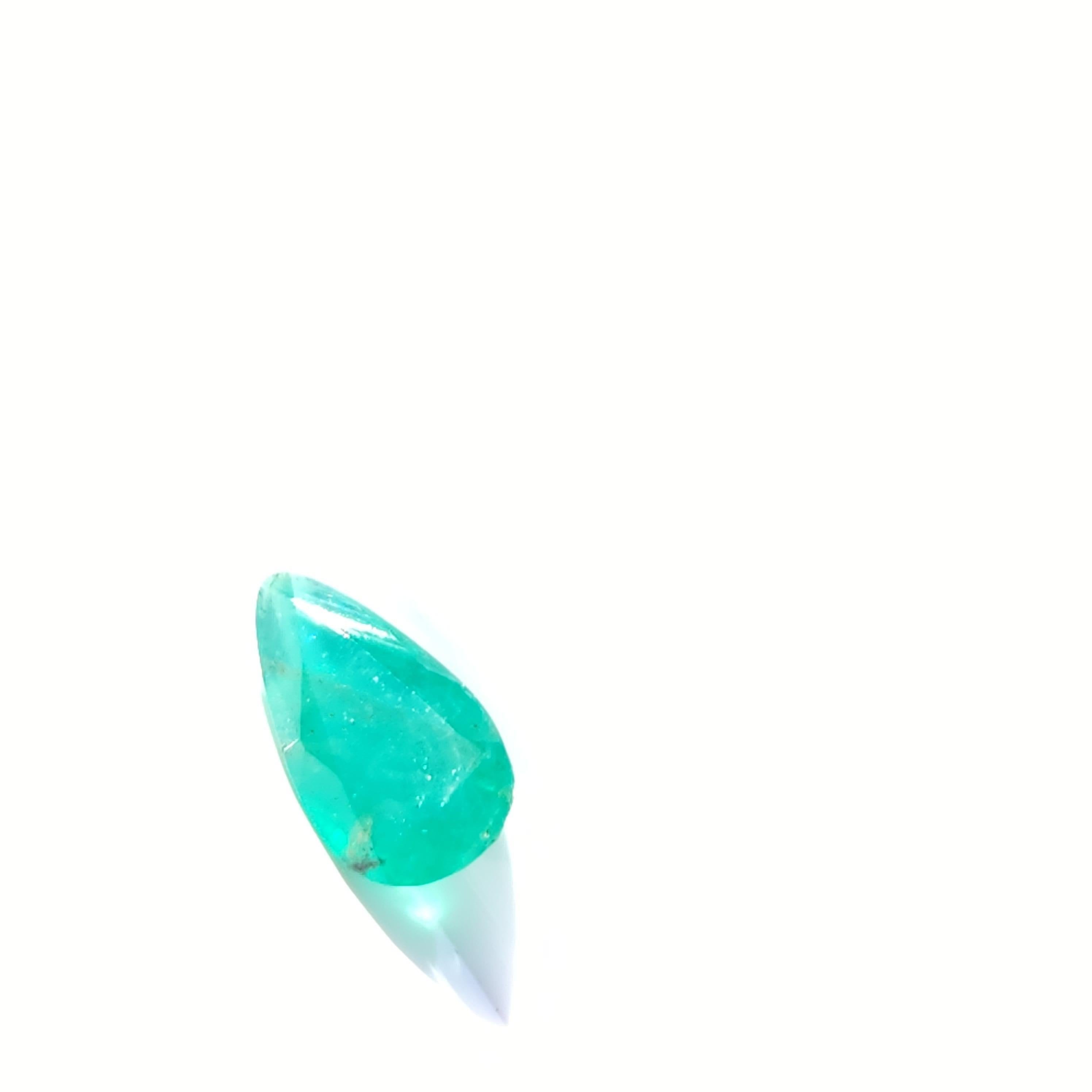 0.79Ct Natural Loose Emerald Pear Shape In New Condition For Sale In רמת גן, IL