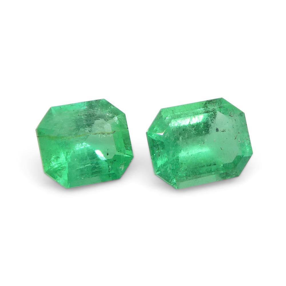 Paire d'émeraudes vertes de 0.79ct de Colombie, taille émeraude en vente 1
