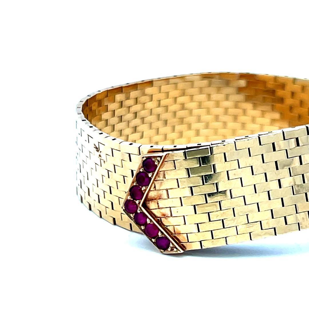 0.79ct Rubis et 0.09ct Diamant rond brillant Bracelet rétro en or jaune 14K en vente 3