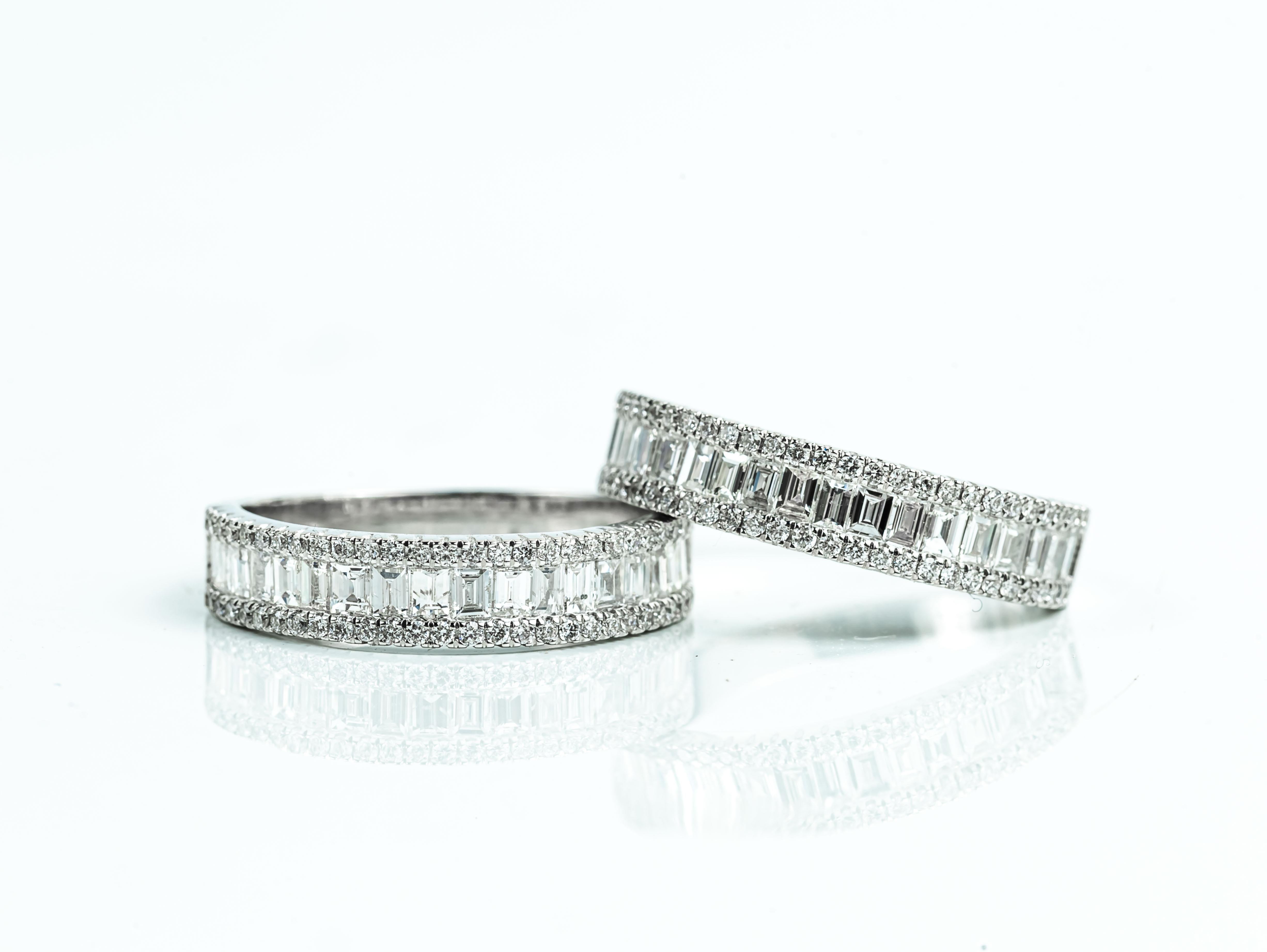 0.8 Carat Diamond Baguette Half Eternity Wedding Band in 18k White Gold In New Condition For Sale In Jaipur, RJ