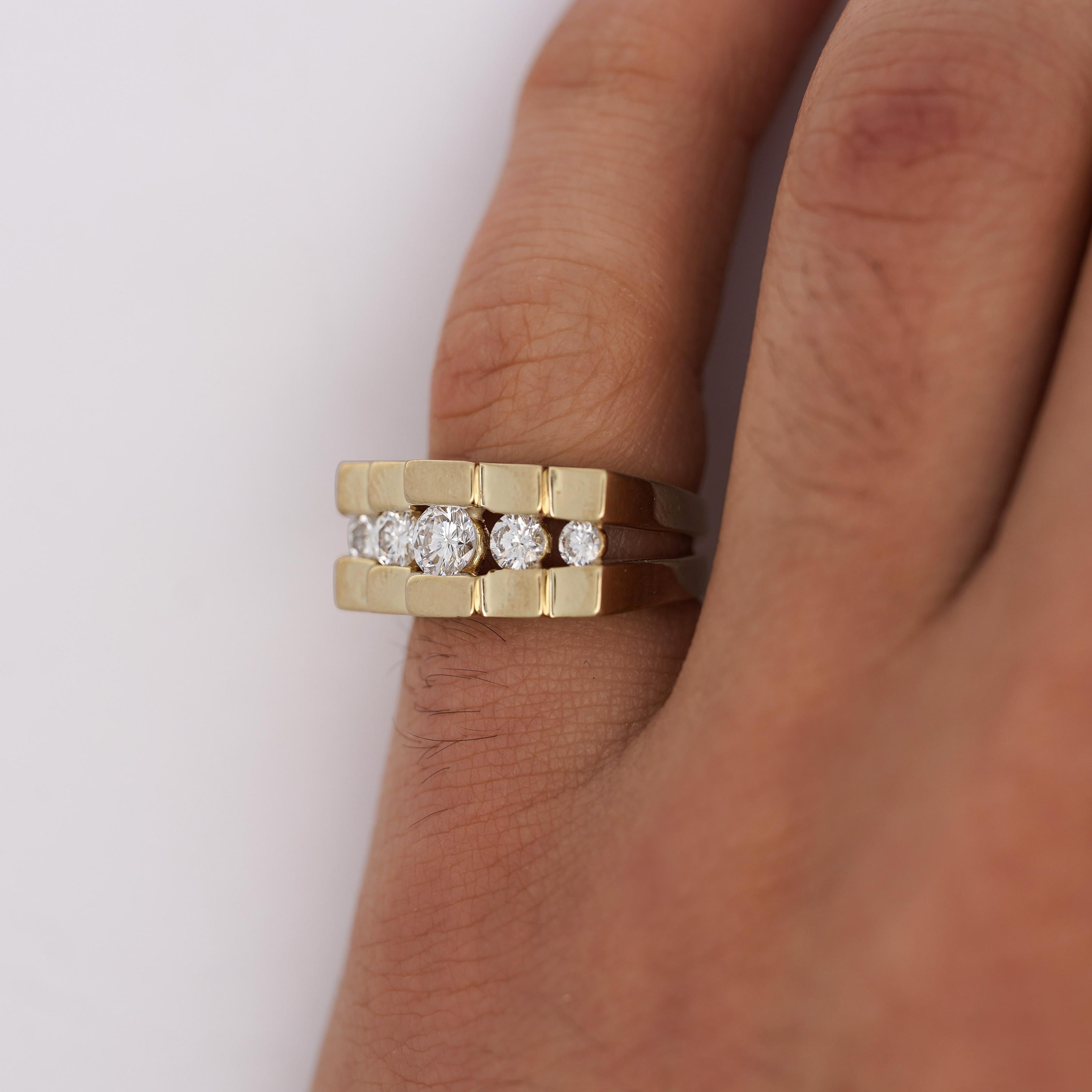 Bague fantaisie en or jaune 14 carats sertie d'un diamant rond de 0,8 carat F-G/SI1SI2 Neuf - En vente à Miami, FL