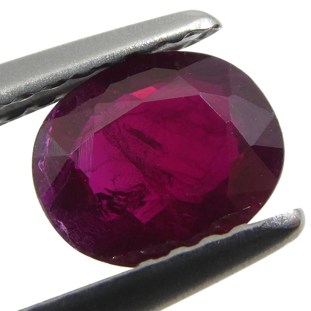 Oval Cut 0.8 ct Oval Ruby Mozambique For Sale