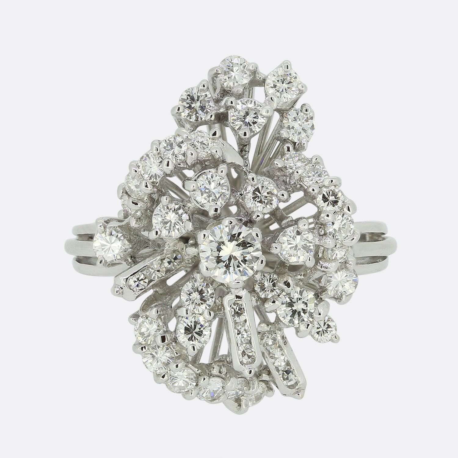 0.80 Karat Diamant-Cluster-Ring im Zustand „Gut“ im Angebot in London, GB