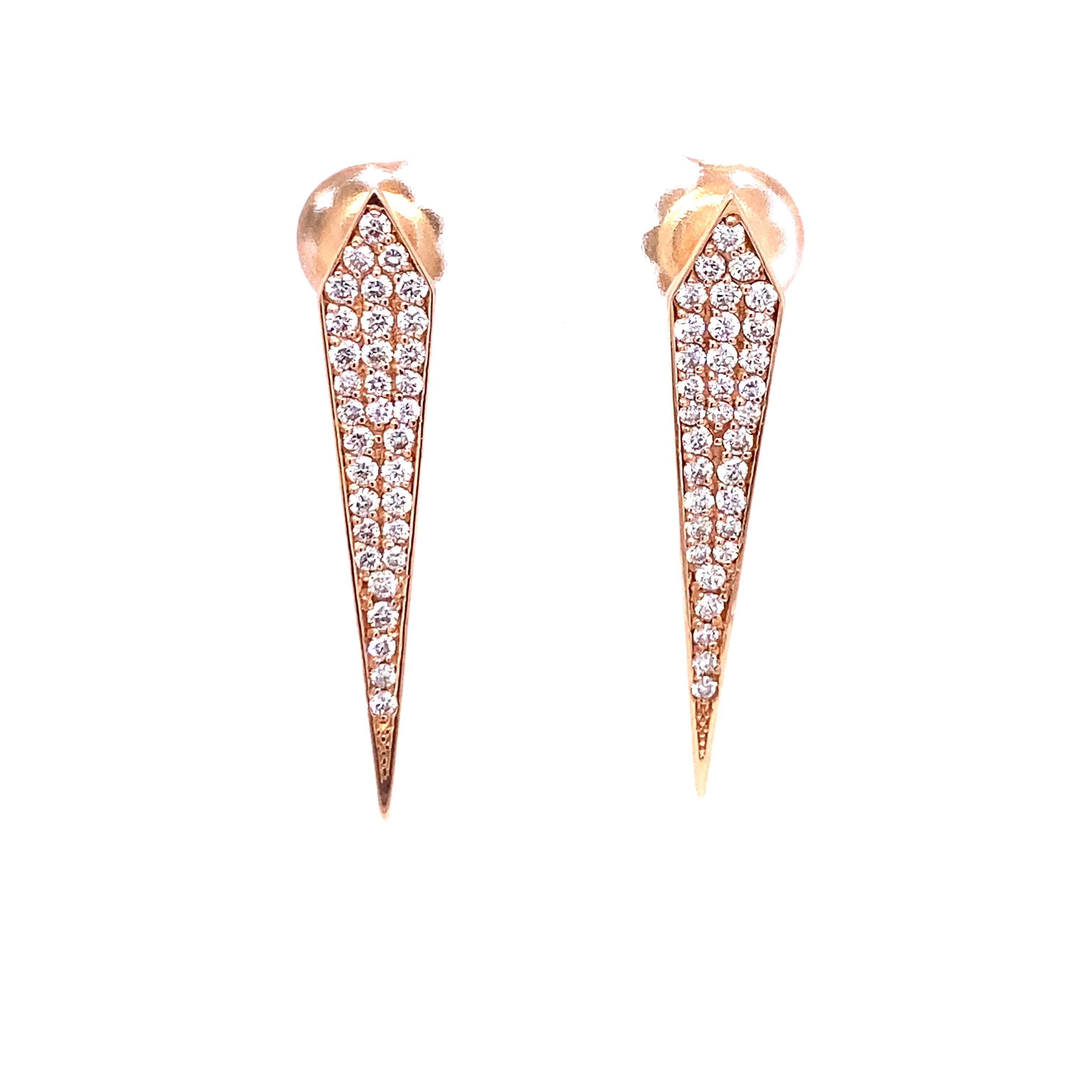 Taille ronde Boucles d'oreilles en or rose avec diamant de 0,80 carat en vente