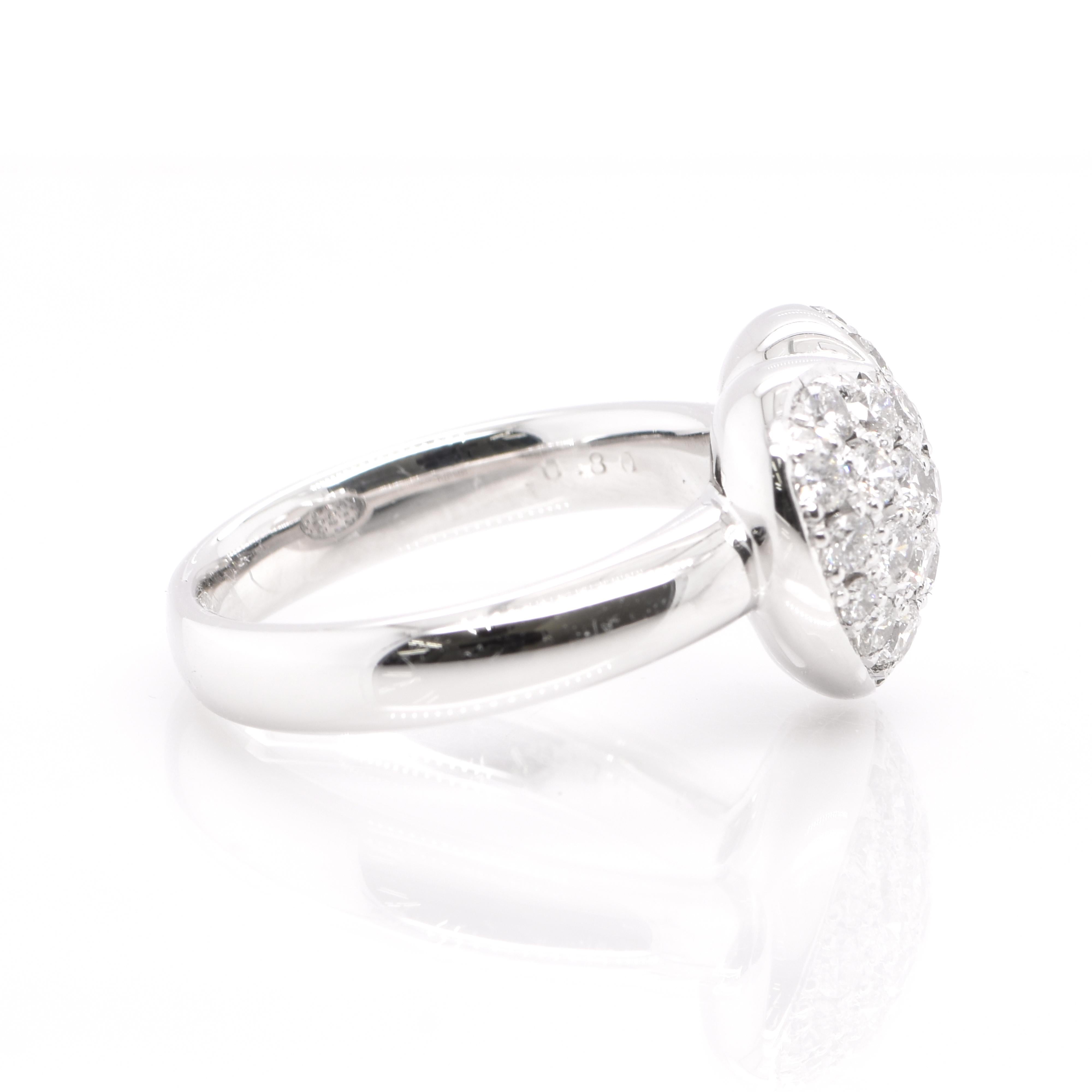 0,80 Karat, natürlicher Diamant-Cluster-Ring aus 18 Karat Weißgold im Zustand „Neu“ im Angebot in Tokyo, JP