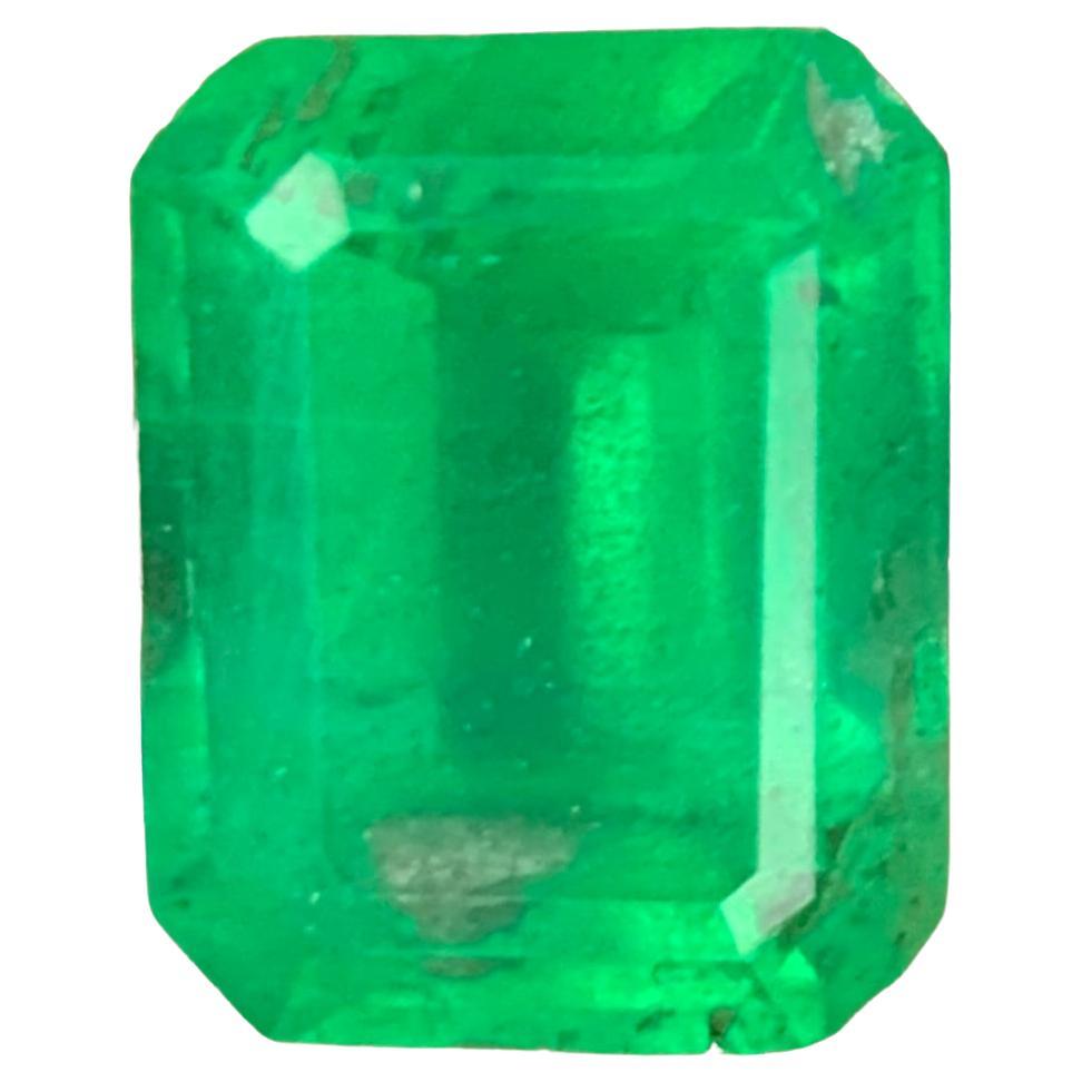 0.80 Carat Natural Loose Emerald Gemstone From Swat Valley, Pakistan For Sale