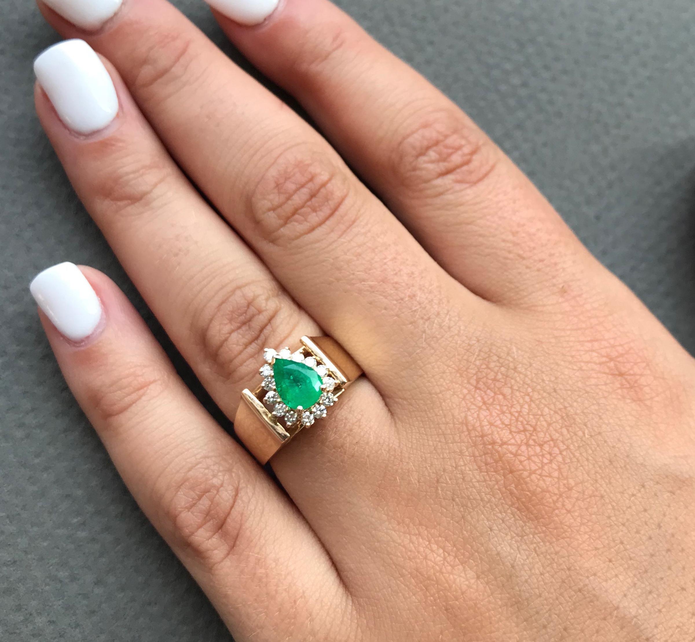 Pear Cut 0.80 Carat Pear Shaped Emerald and 0.26 Carat White Diamond Ring