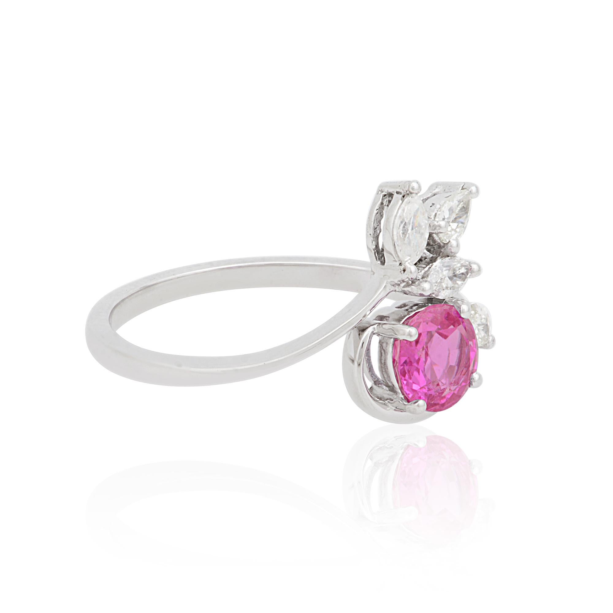 El anillo es de la talla 7 y puede cambiarse a una talla mayor o menor si se solicita. SIGUE LA TIENDA DE SPECTRUM JEWELS para ver la última colección y piezas exclusivas. Spectrum Jewels se enorgullece de ser uno de los mejores vendedores de