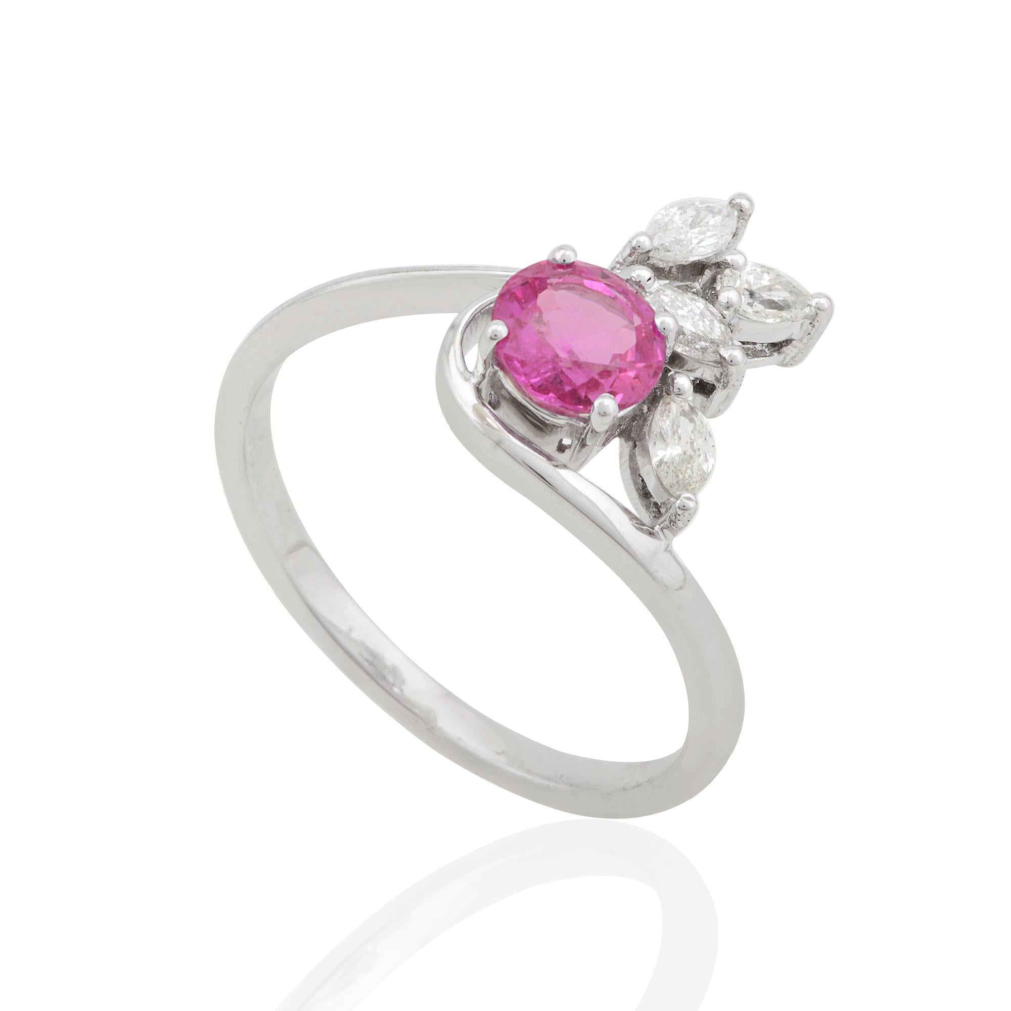 Anillo de diseño de rubí de 0,80 quilates Diamante pera de 0,25 quilates Joyas de oro blanco de 10 quilates Moderno en venta