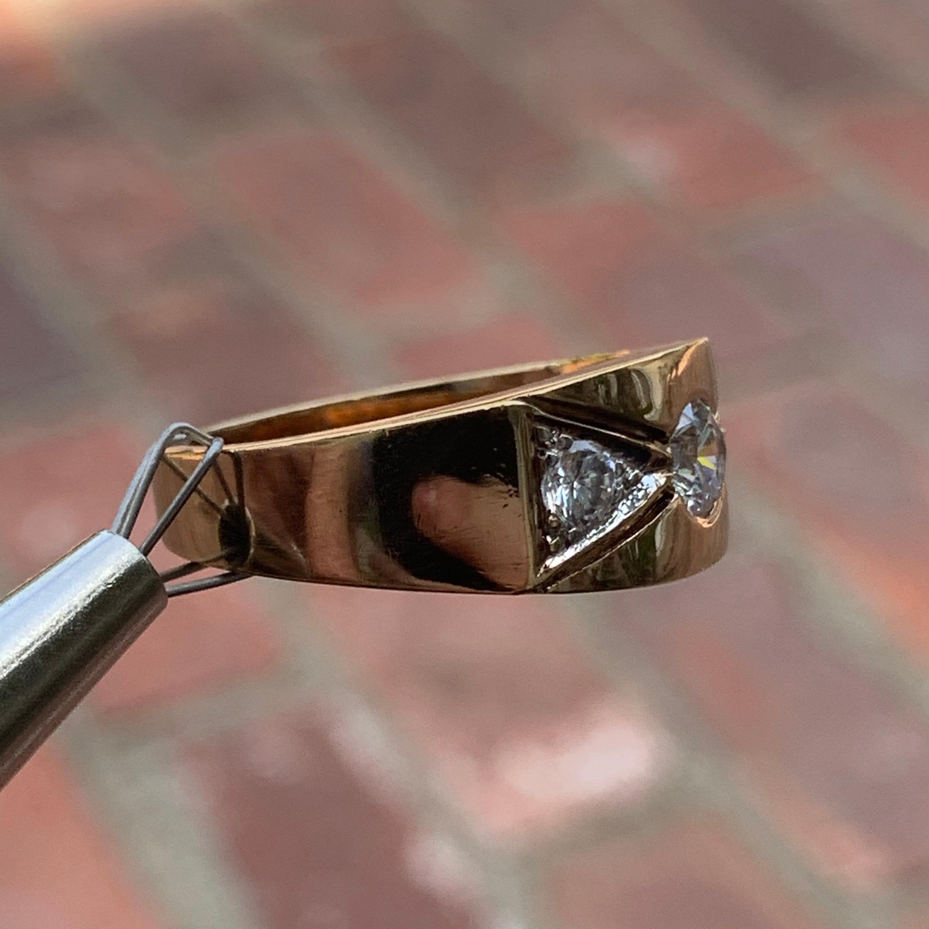 Women's 0.80 Carat TW Men's Diamond Ring / Wedding Ring / Band, 14 Karat For Sale