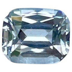 Aigue-marine bleu clair taille coussin, pierre précieuse naturelle africaine de 0.80 carat