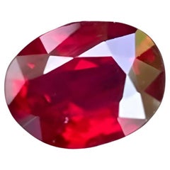 Pierre précieuse rubis rouge naturel du Mozambique de forme ovale de 0,80 carat, pureté VVS