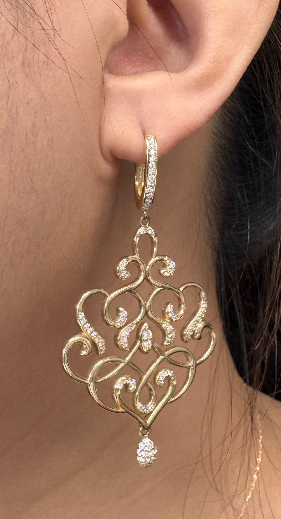 Boucles d'oreilles chandelier en or jaune 14 carats avec diamants ronds de 0,80 carat Neuf - En vente à Los Angeles, CA
