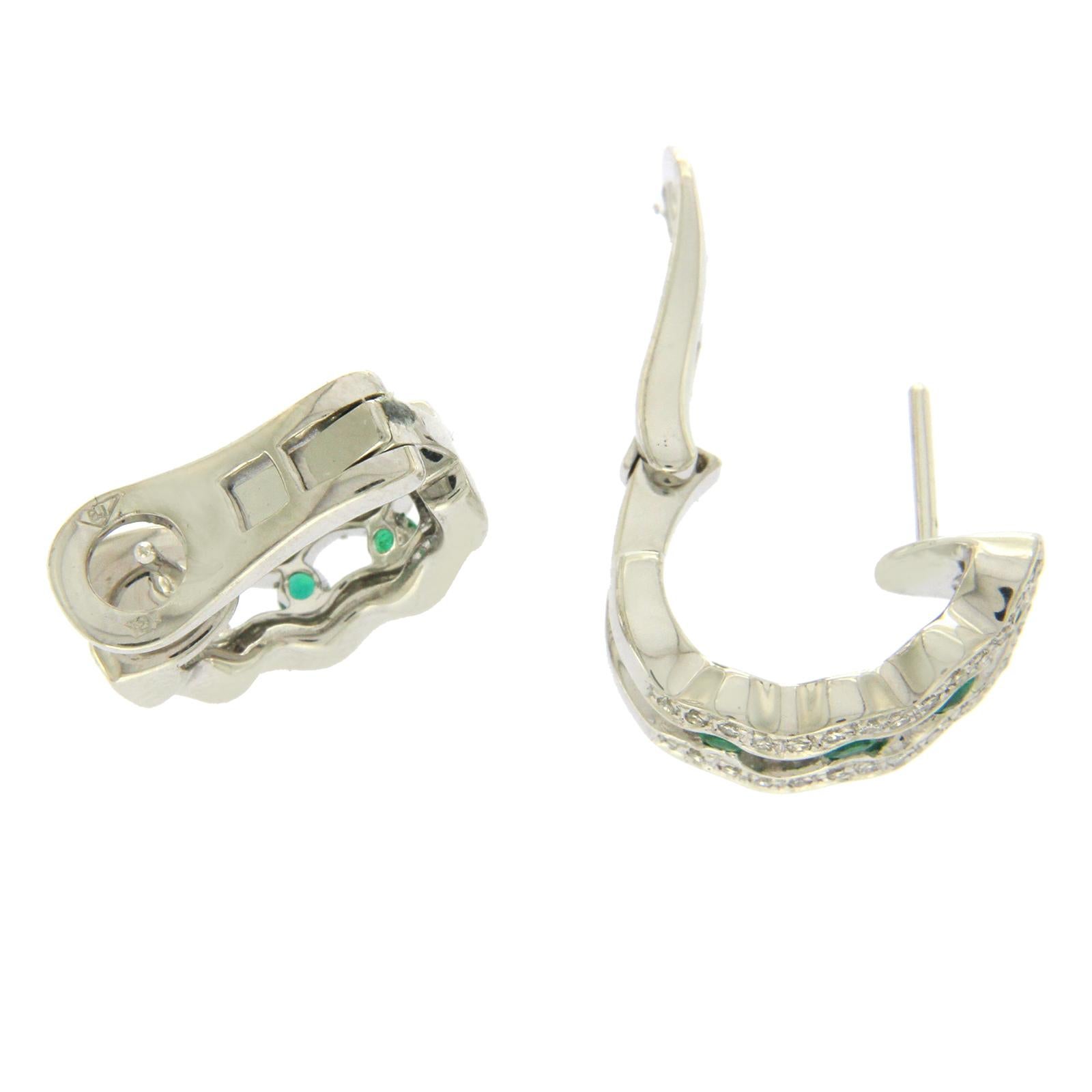 Women's 0.80 Ct Natural Emerald & 0.82 Ct Diamonds In 18k White Gold Earrings For Sale