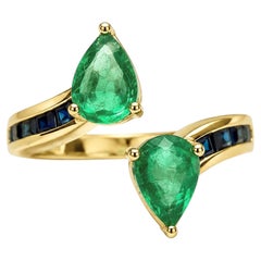 0.80 Ct Pear Cut Emerald Toi Et Moi Ring 14K Gold Emerald Toi Moi Ring Sapphire