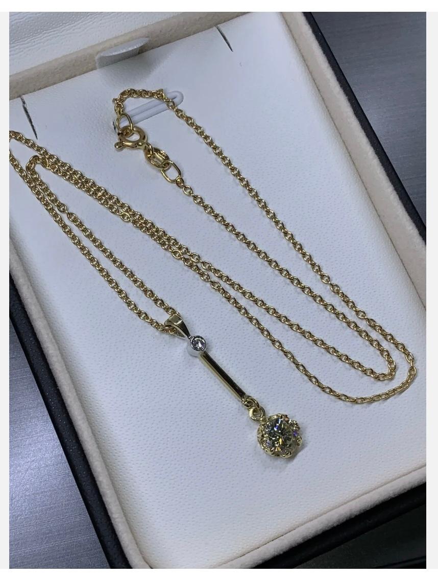 Art déco Collier à pendentif solitaire de 0,80ct Diamond Drop Dangle Chunky en or jaune 18ct en vente