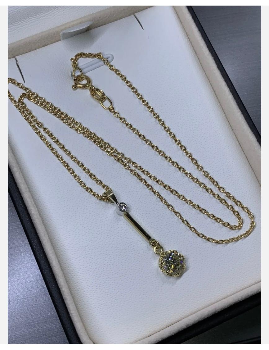 Taille ronde Collier à pendentif solitaire de 0,80ct Diamond Drop Dangle Chunky en or jaune 18ct en vente
