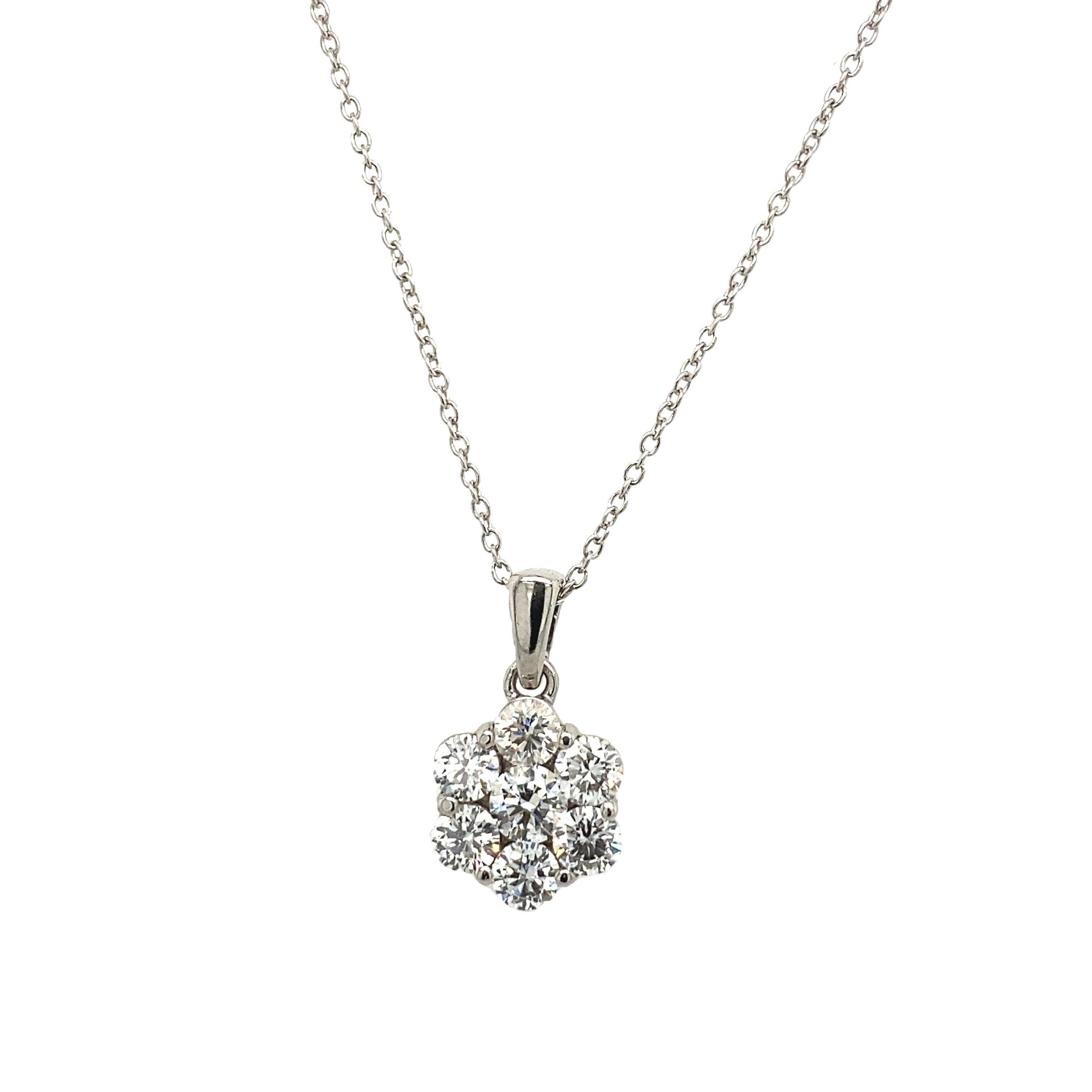 Women's 0.80ct F/VS Cluster Diamond Pendant Set in Platinum with Platinum Chain For Sale