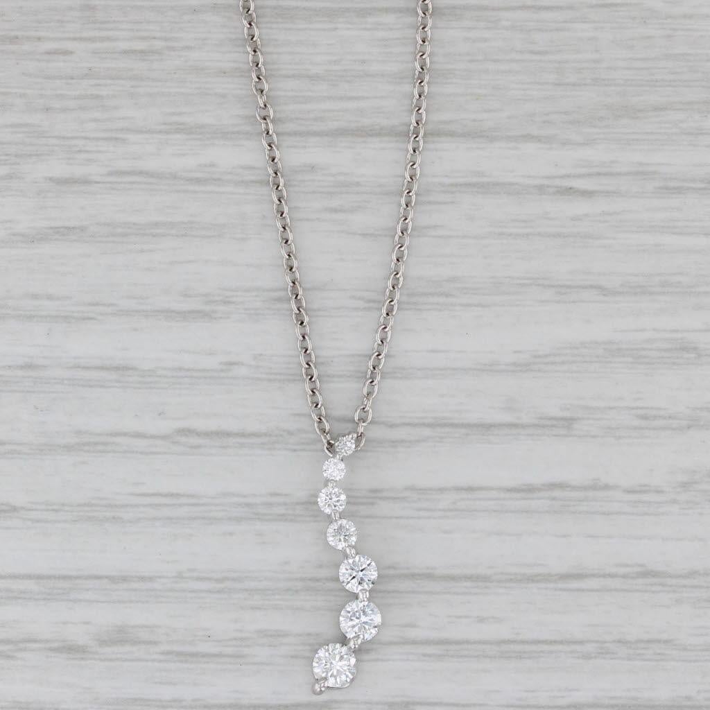 Collana con ciondolo Journey con diamante da 0,80ctw in oro bianco 14k con catena a cavo da 17,75