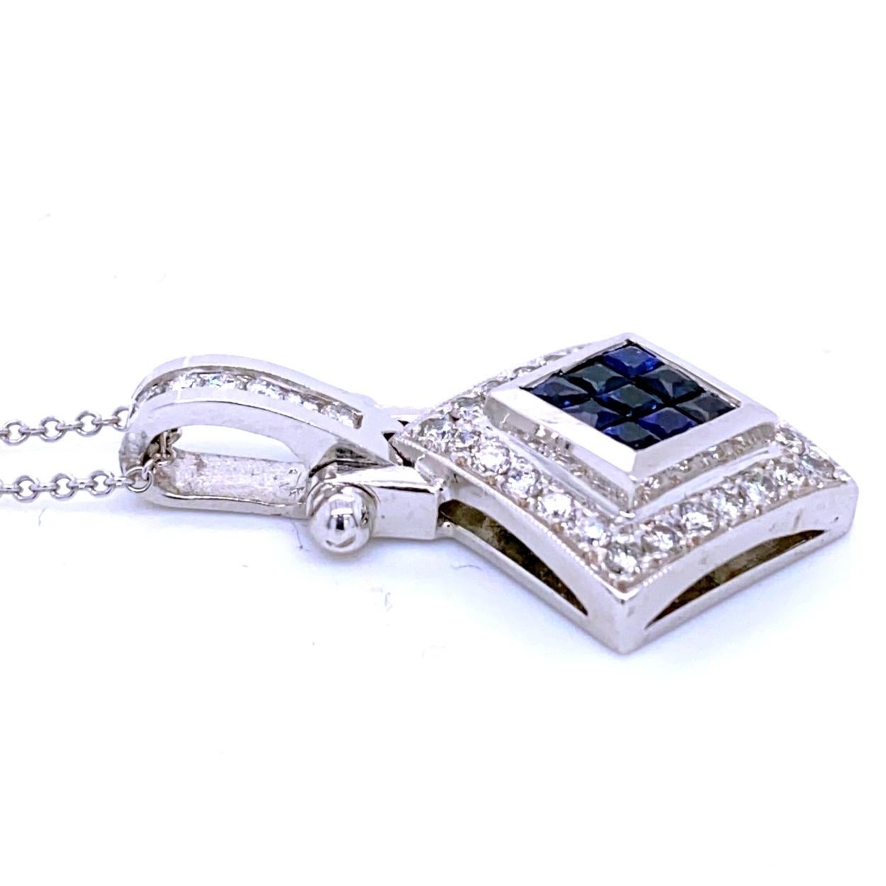0.81 Carat Diamond/0.97 Carat Blue Sapphire 18 Karat Gold Pendant In New Condition For Sale In Los Angeles, CA