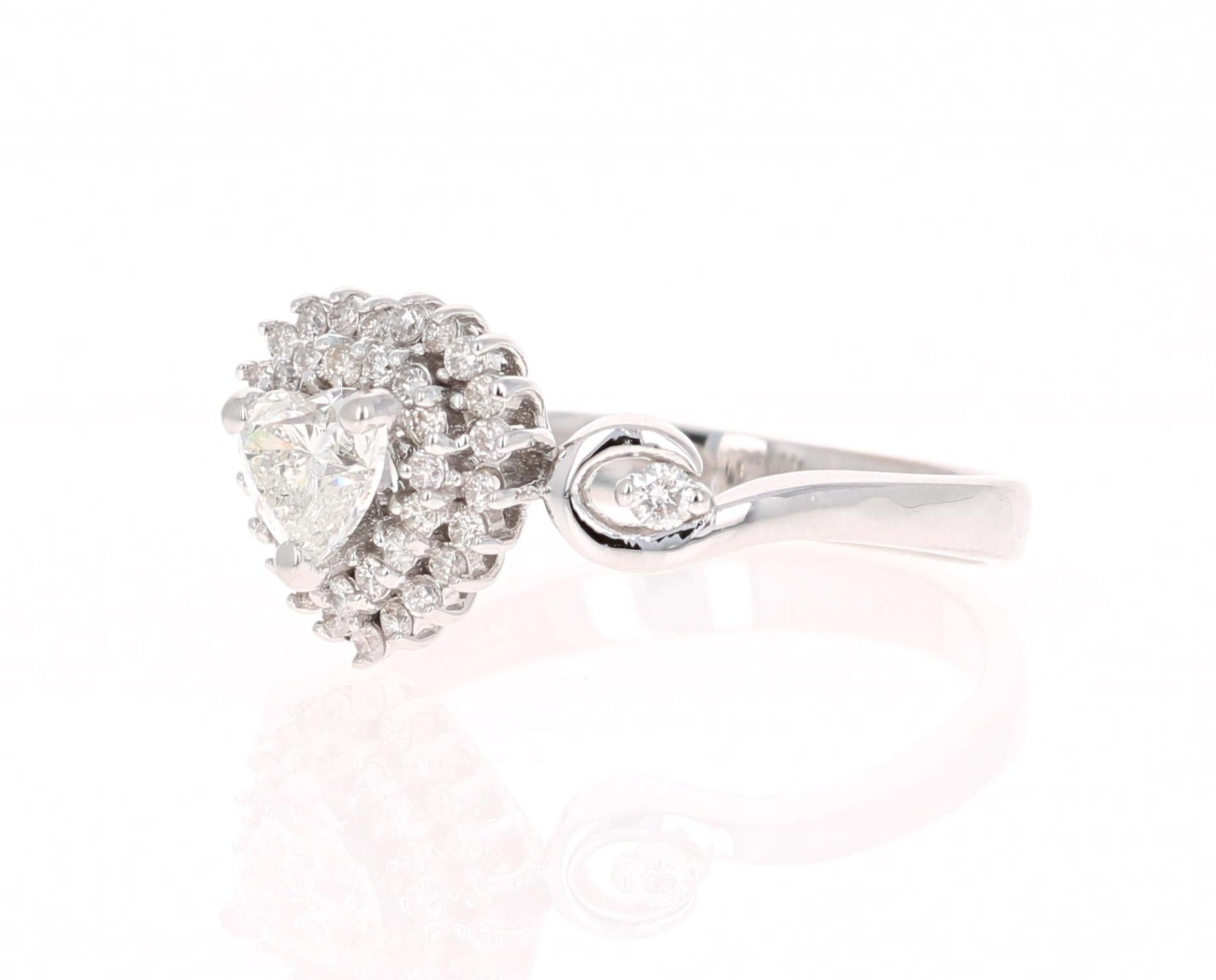 Contemporary 0.81 Carat Diamond 14 Karat White Gold Engagement Ring For Sale