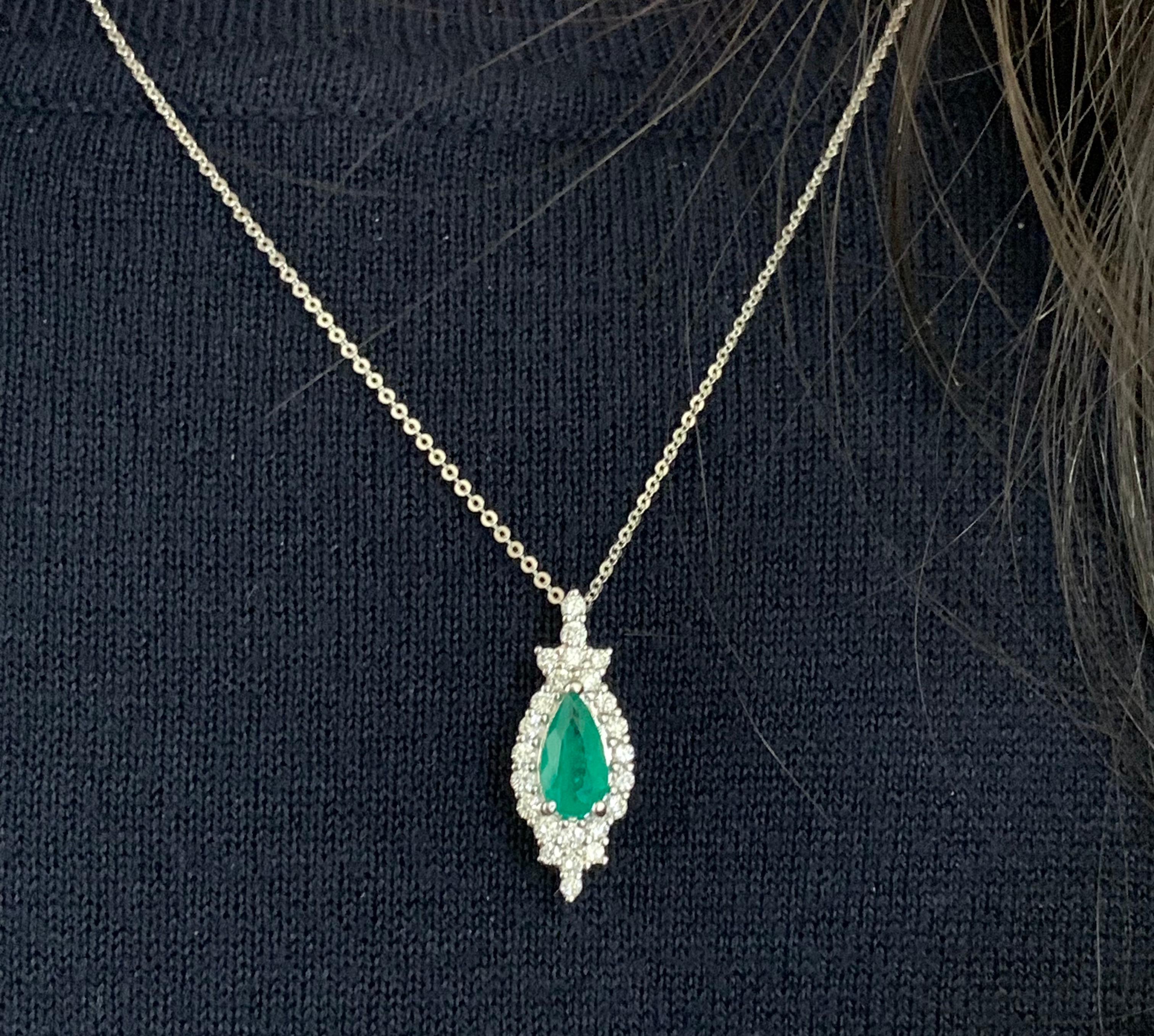 Contemporary 0.81 Carat Emerald and Diamond Pendant