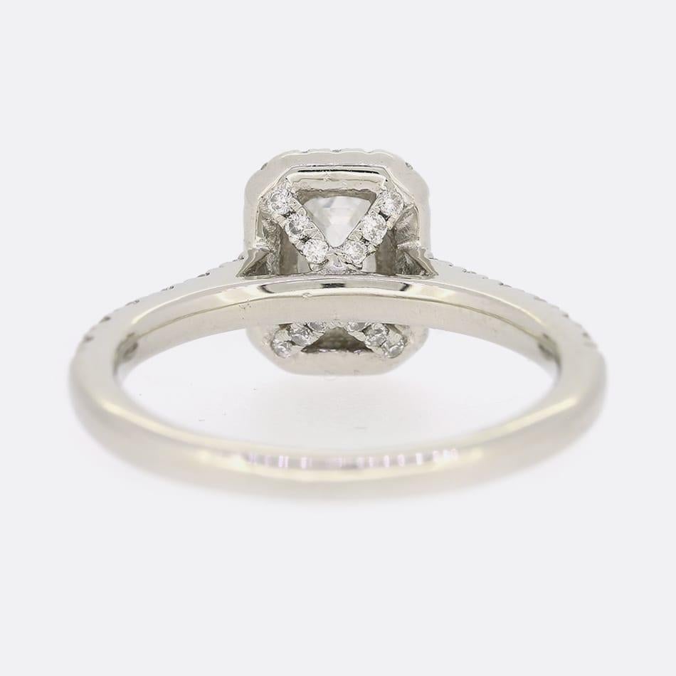 Women's 0.81 Carat Emerald Cut Diamond Engagement Ring For Sale