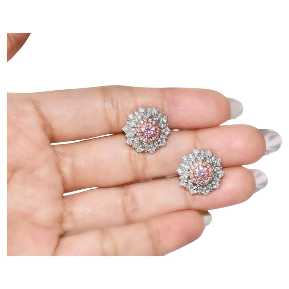 0.81 Carat Faint Pink Diamond Earrings VS2 Clarity For Sale