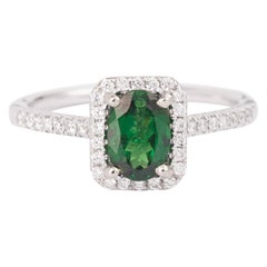 0.81 Carats Tsavorite Garnet Diamonds 18 Carats White Gold Ring