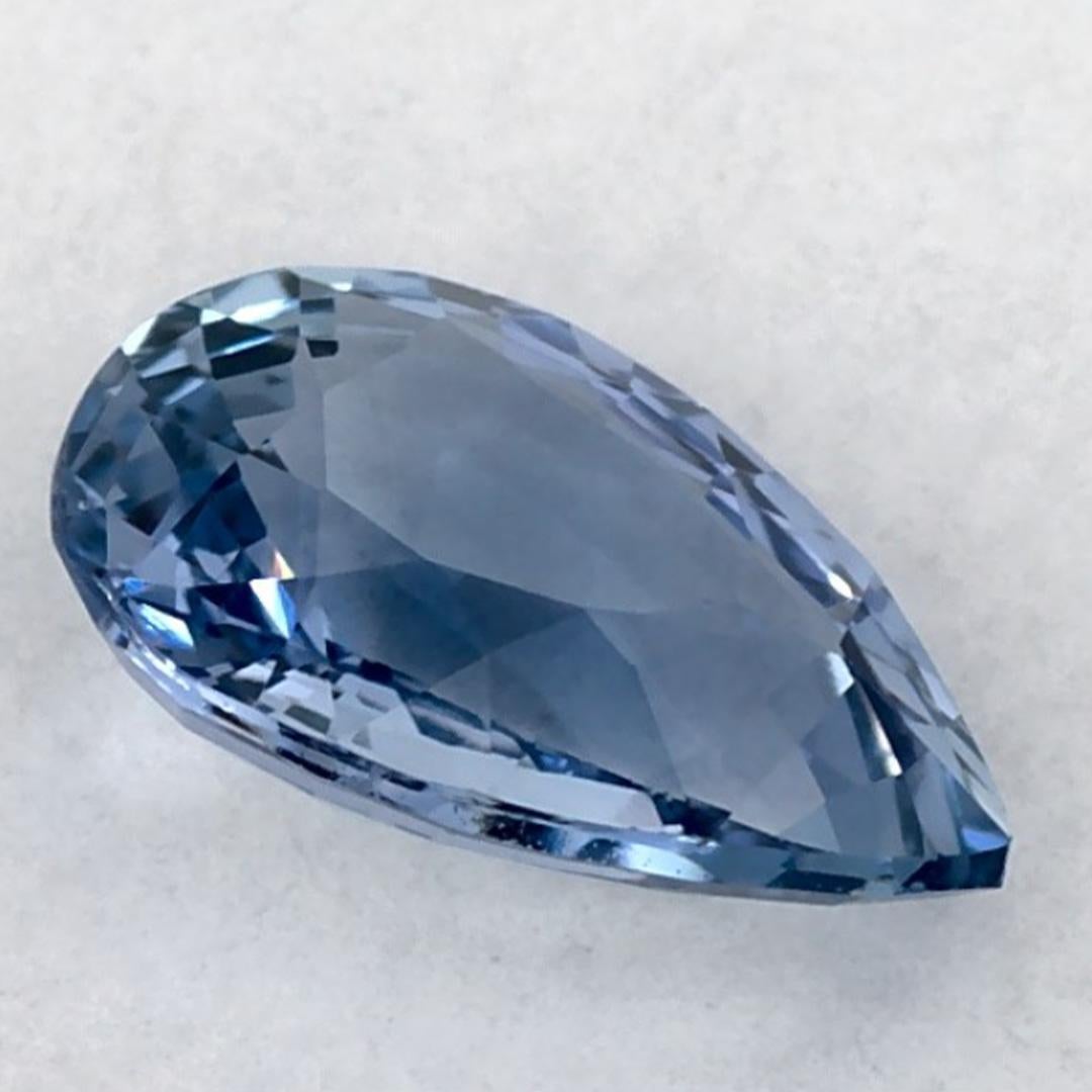 0.81 carati di zaffiro blu a forma di pera sciolto in vendita 1