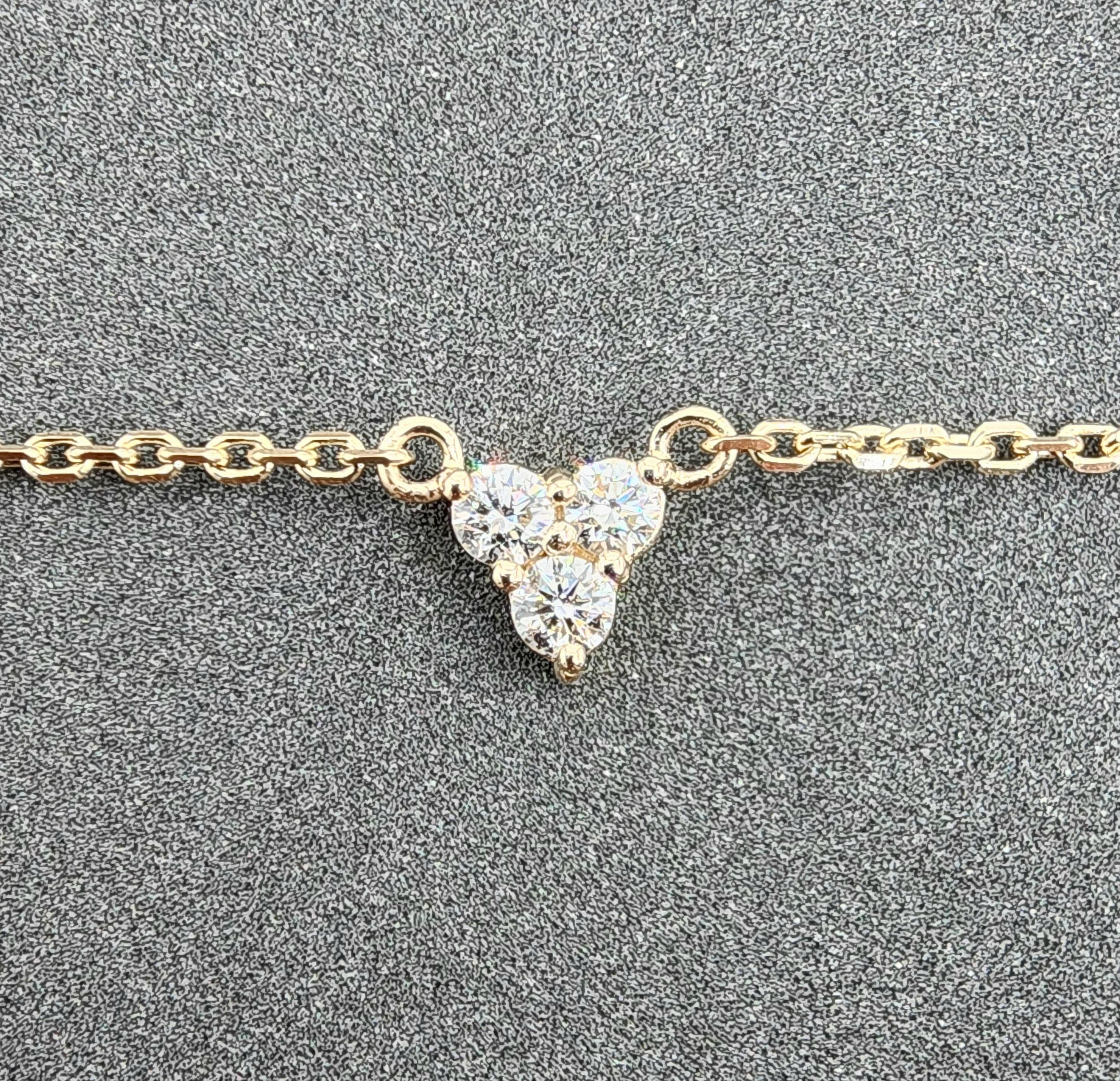 Collana di diamanti Trio da 0,81 carati In condizioni Nuovo in vendita a Chicago, IL