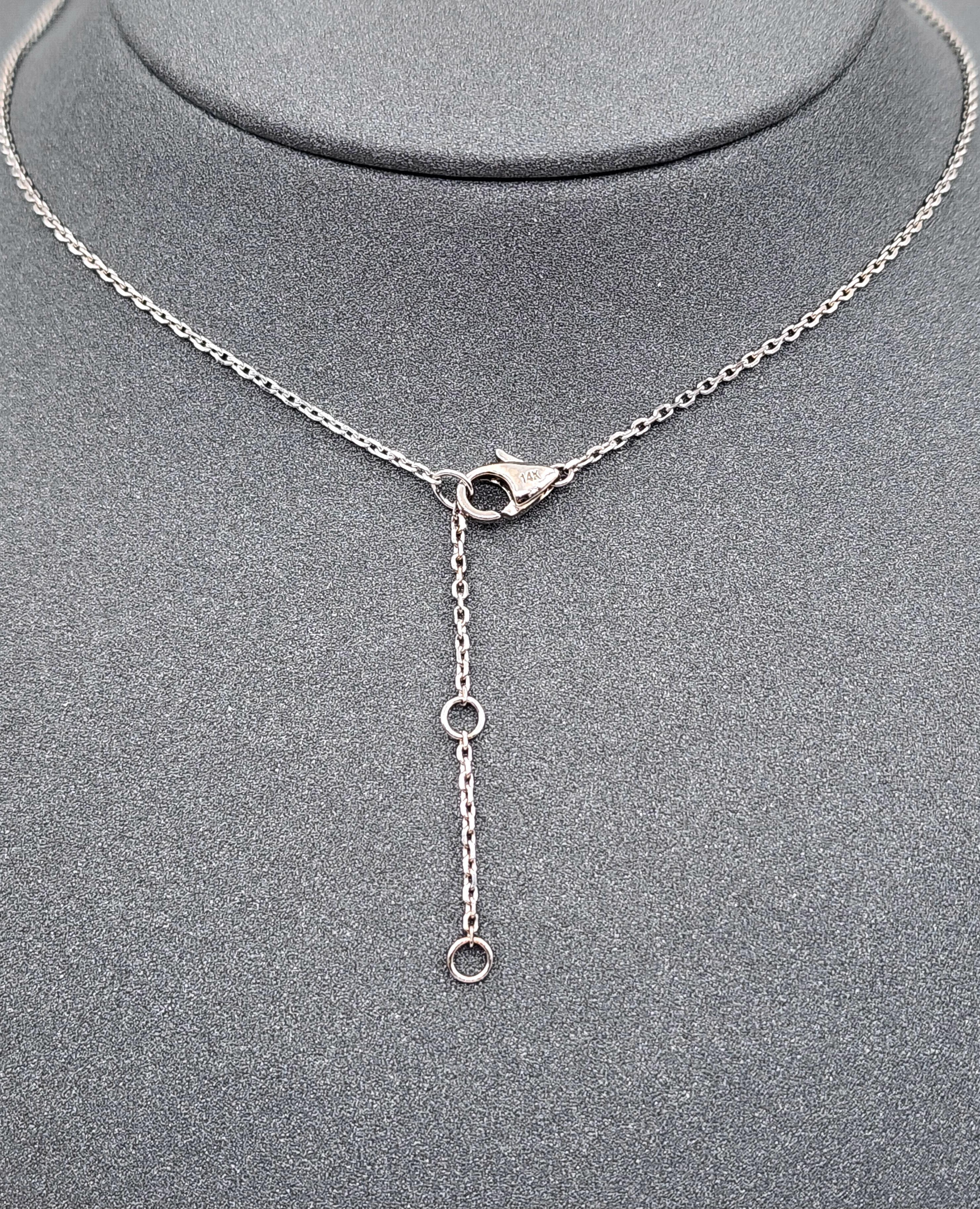 0,81 Karat Trio Diamant-Halskette im Angebot 1