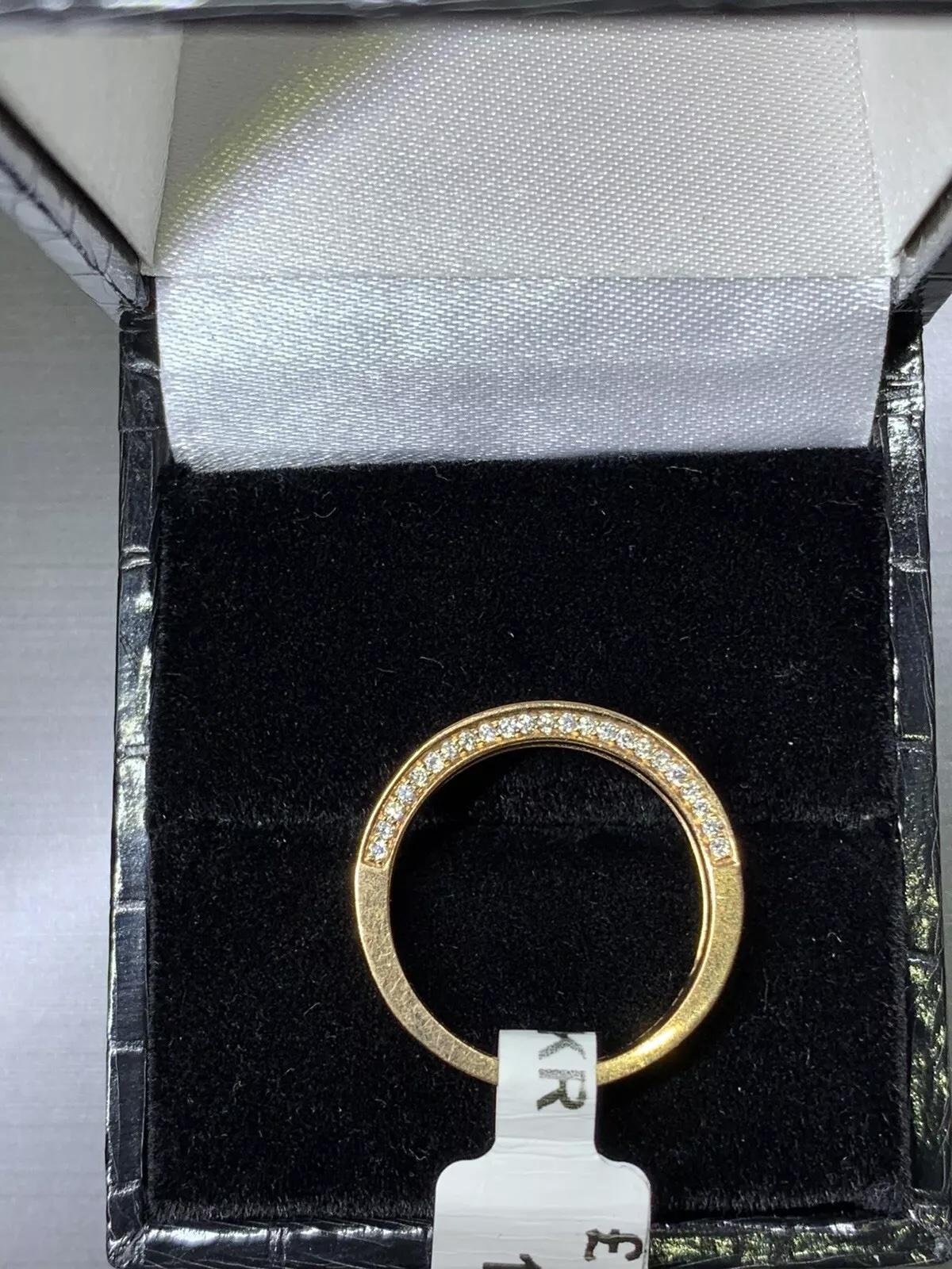 0.81ct Diamond Eternity Engagement Wedding Ring Band In 18k Rose Gold. Unisexe en vente
