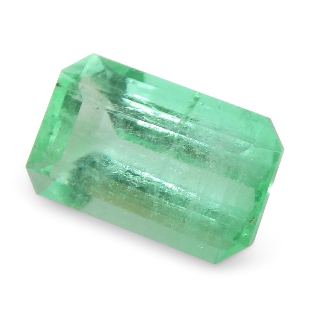 Women's or Men's 0.81ct Emerald Cut Green Emerald from Colombia For Sale