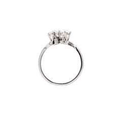 0,81 Karat Diamant im Altminenschliff und 18 Karat Weißgold Toi Et Moi Antiker Ring