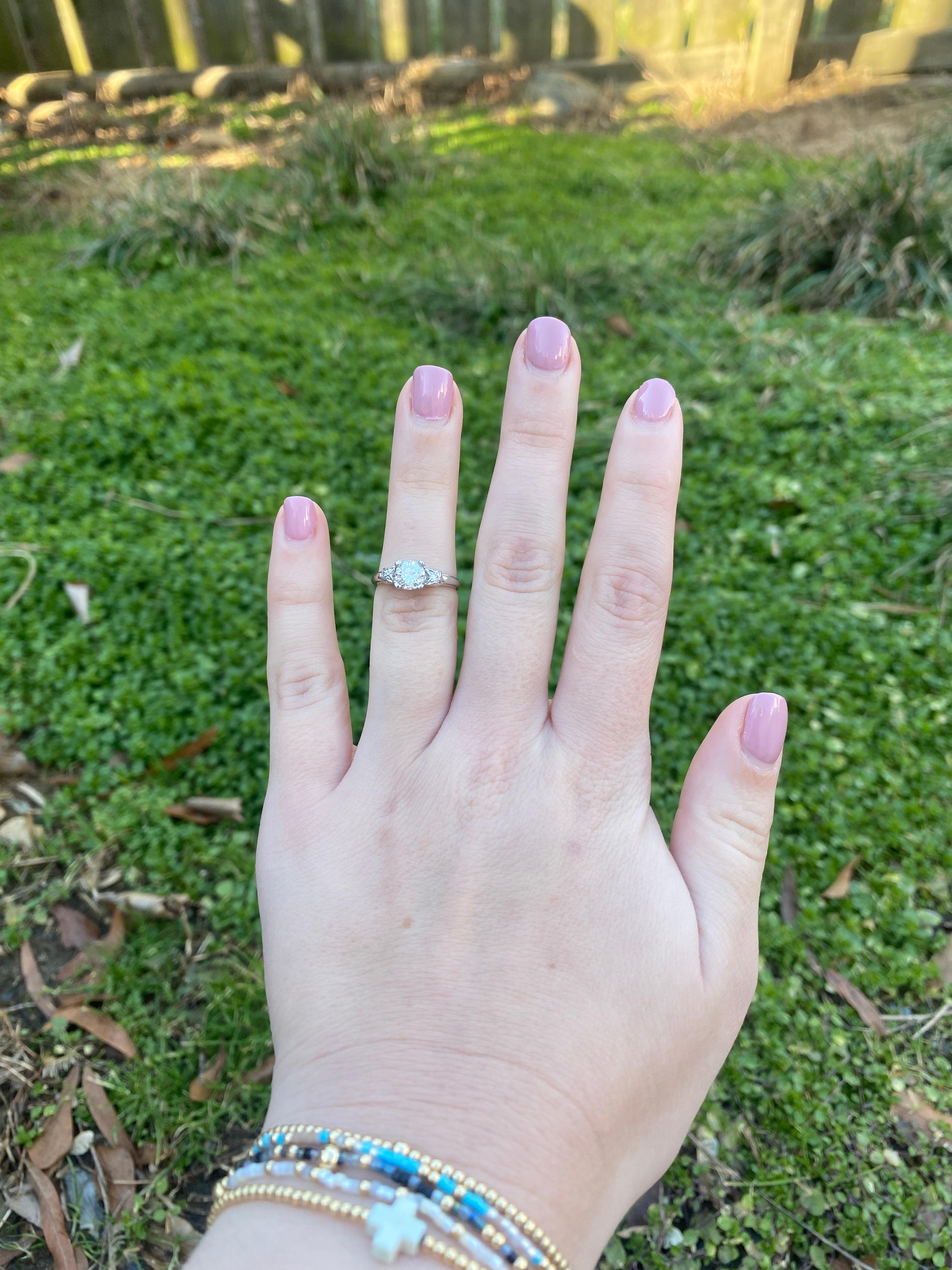 0.81ctw Diamond Engagement Ring, Platinum, Ring Size 4.75 For Sale 2