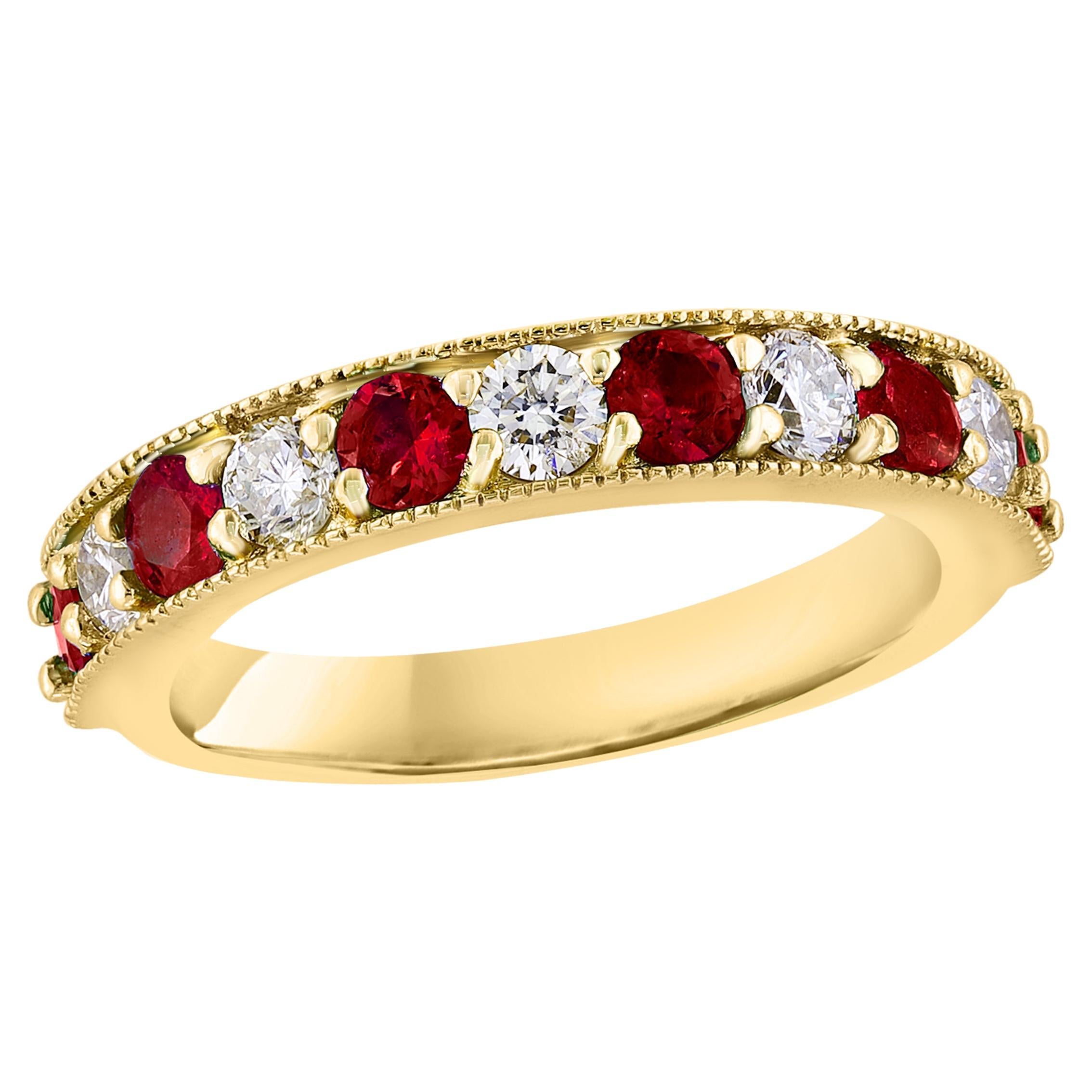 0,82 Karat Brillantschliff Rubin und Diamantband aus 14K Gelbgold im Angebot