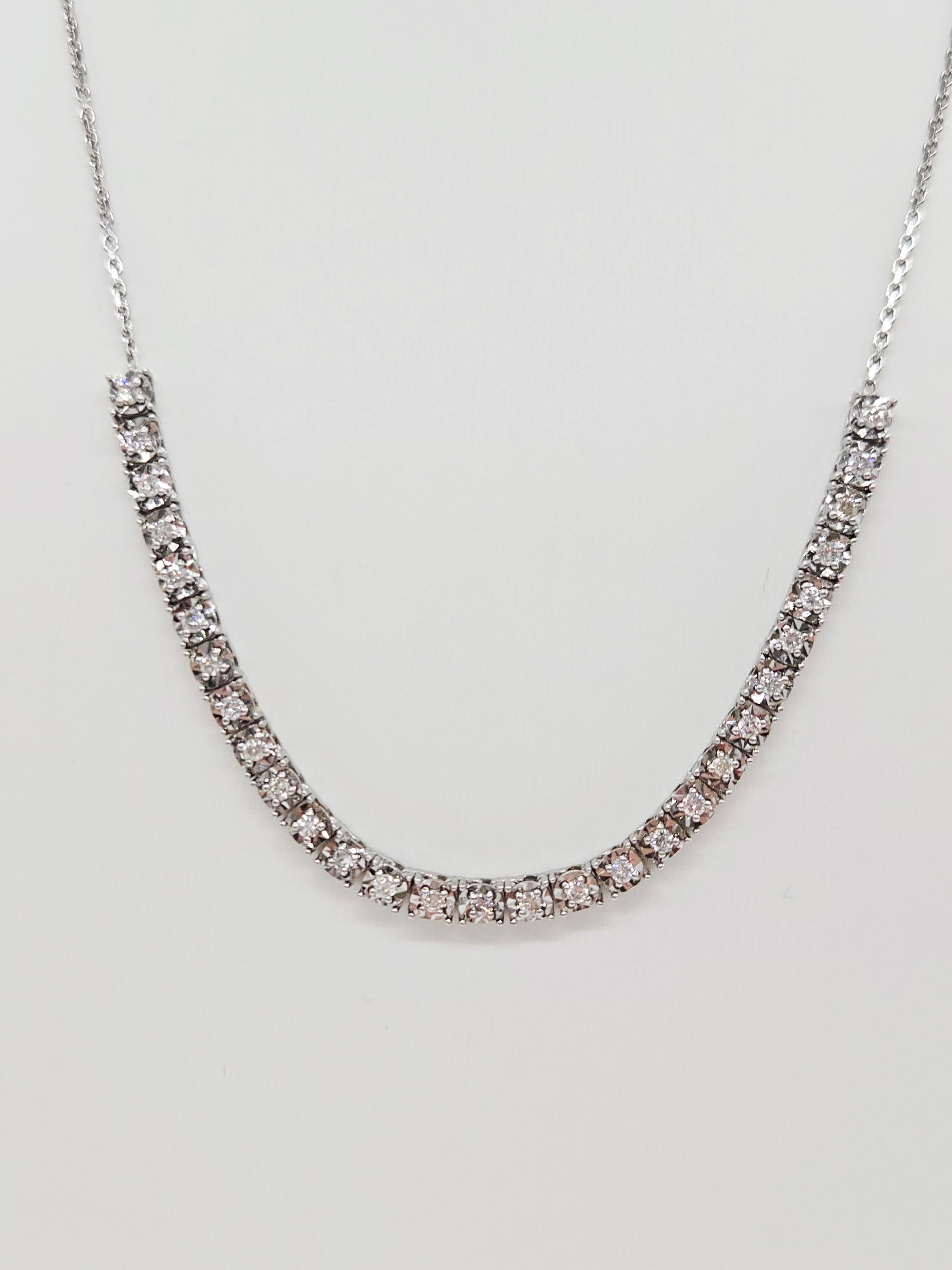 0.82 Carat Diamond Mini Illusion Necklace 14 Karat White Gold 18'' In New Condition For Sale In Great Neck Plaza, NY