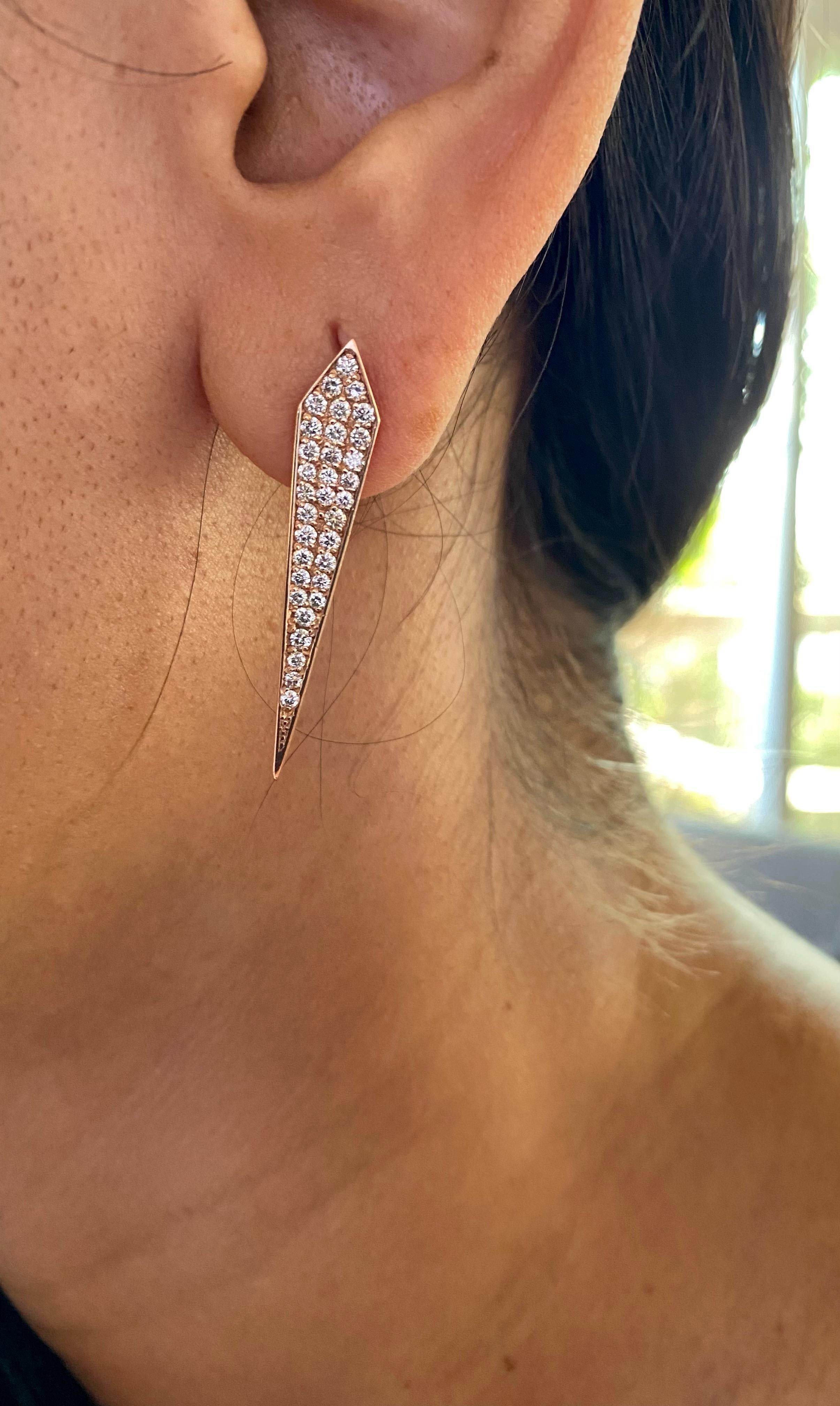 Donna Orecchini in oro rosa con diamanti da 0,82 carati in vendita