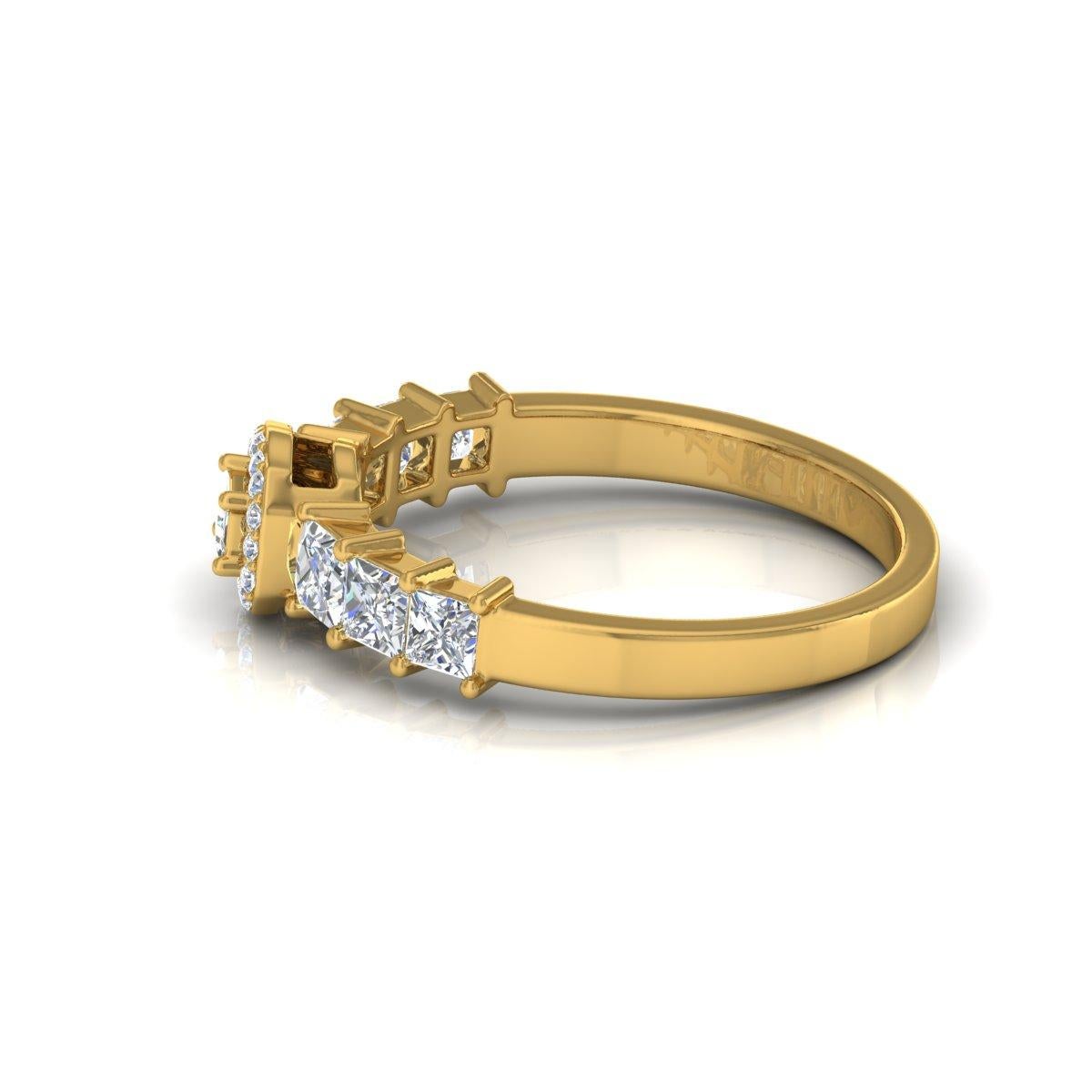 For Sale:  0.82 Carat SI/HI Baguette & Princess Cut Diamond Fine Ring 18 Karat Yellow Gold 2