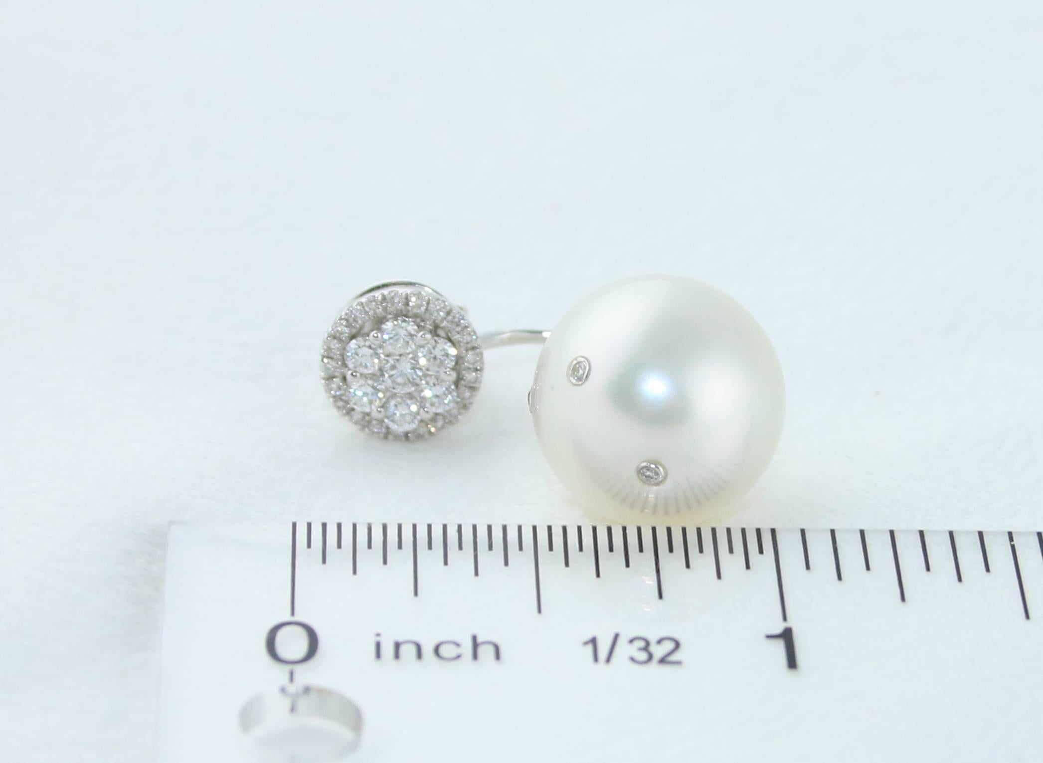 0.82 Carats Diamond Gold Flower Stud Earrings with Hanging Pearl Jacket Backings In New Condition For Sale In New York, NY