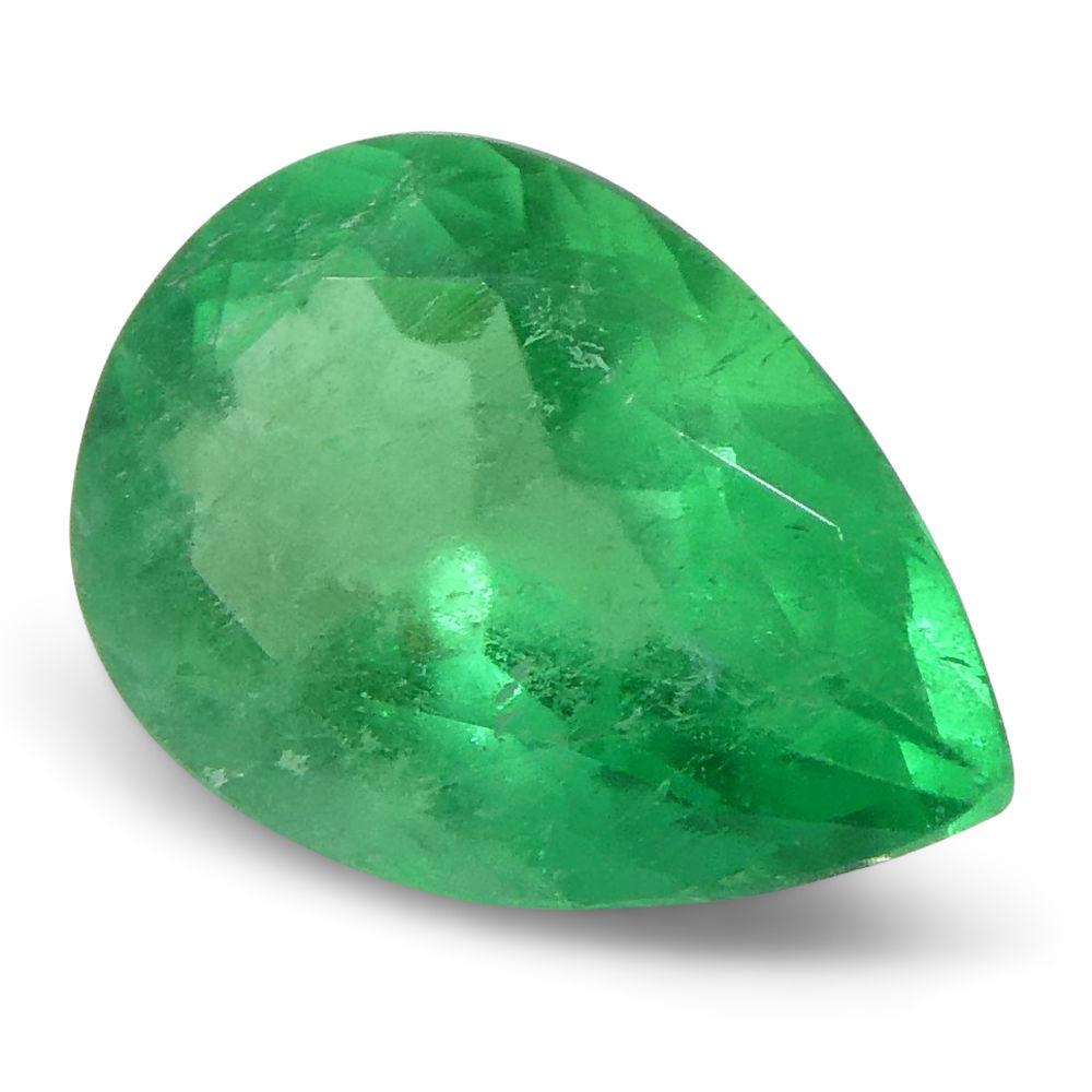 Women's or Men's 0.82 Ct Pear Emerald Colombian For Sale