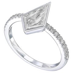 0.82 tcw Kite Shape Natural Diamond in 18k White Gold Statement Ring