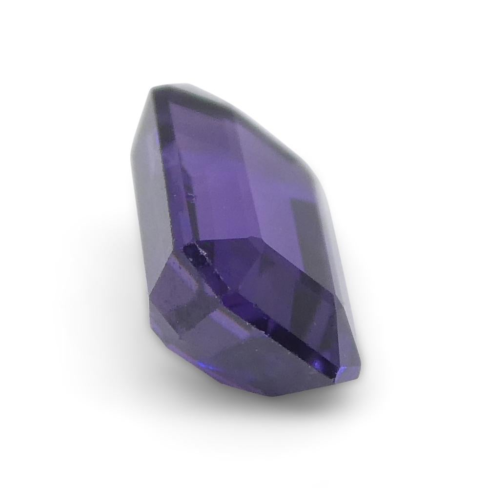 Saphir violet taille émeraude 0,82 carat non chauffé de Madagascar Unisexe en vente
