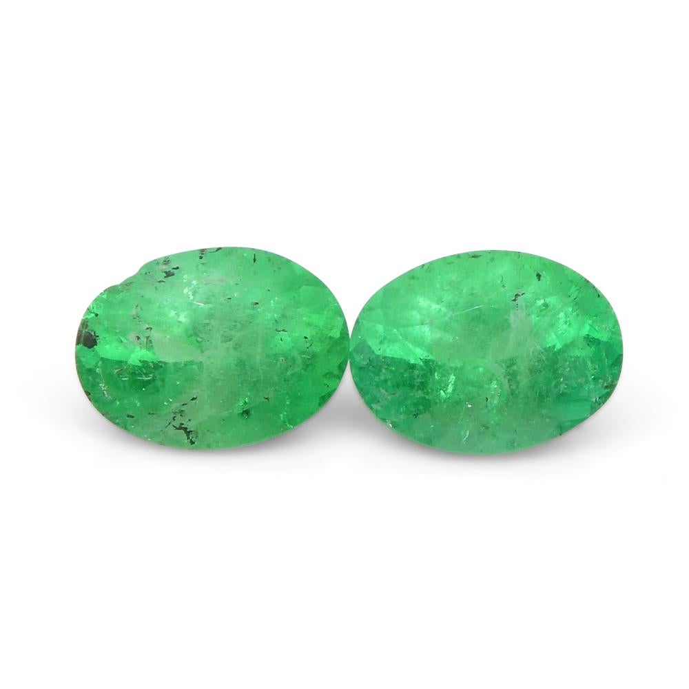 0.82 Karat Oval Grüner Smaragd aus Kolumbien für Damen oder Herren im Angebot