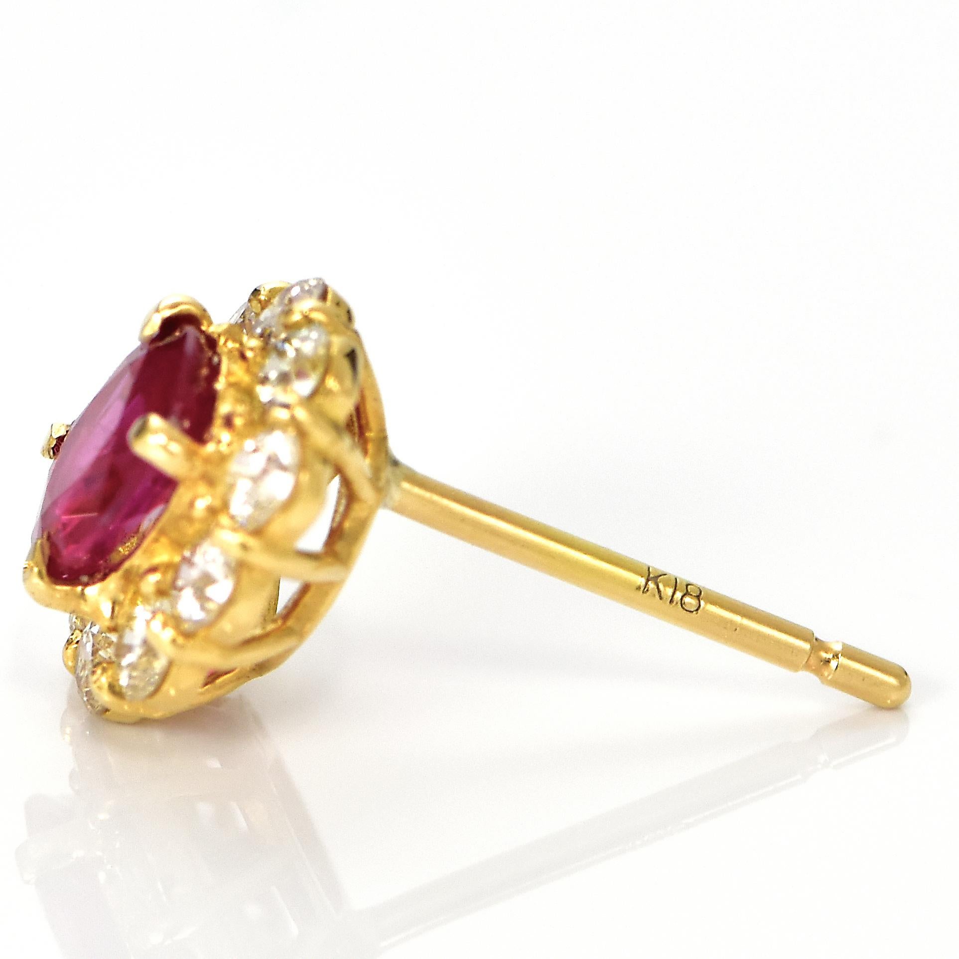 Modern 0.83 Carat Natural Burmese Ruby and Diamond Stud Earrings Made in 18 Karat Gold For Sale