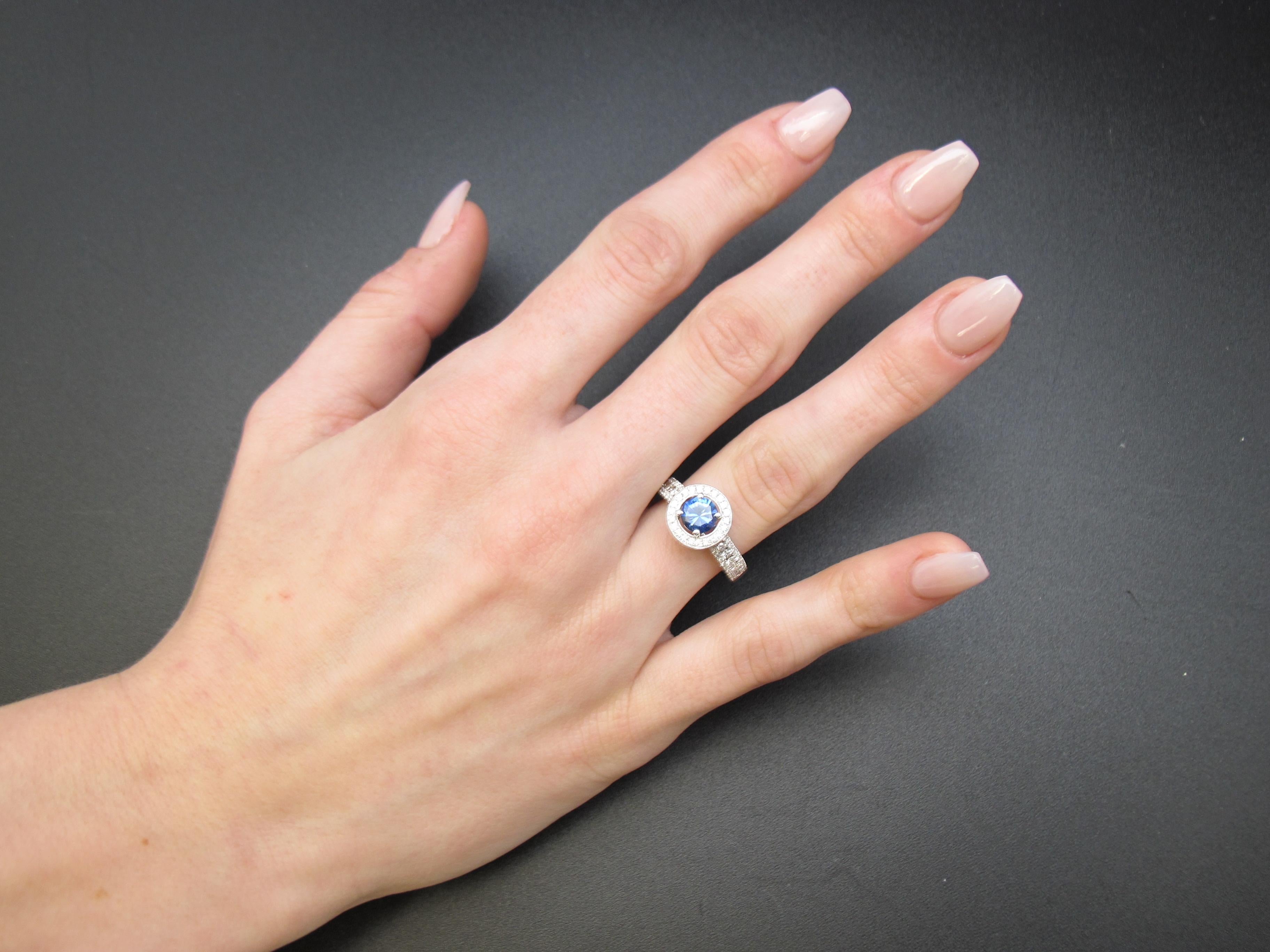 Cornflower Blue Sapphire and Diamond Halo Engagement Ring in 18k White Gold For Sale 2